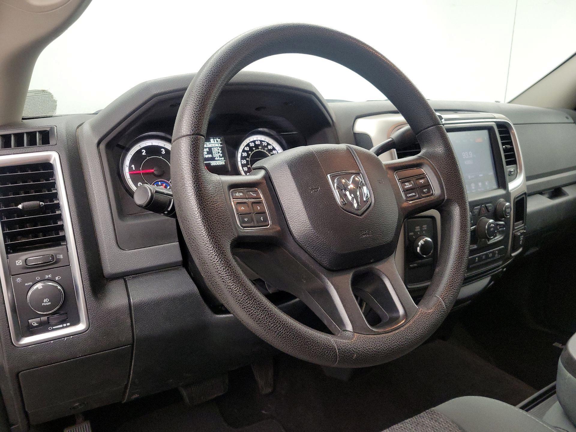 Thumbnail: 2016 RAM 3500 - 9