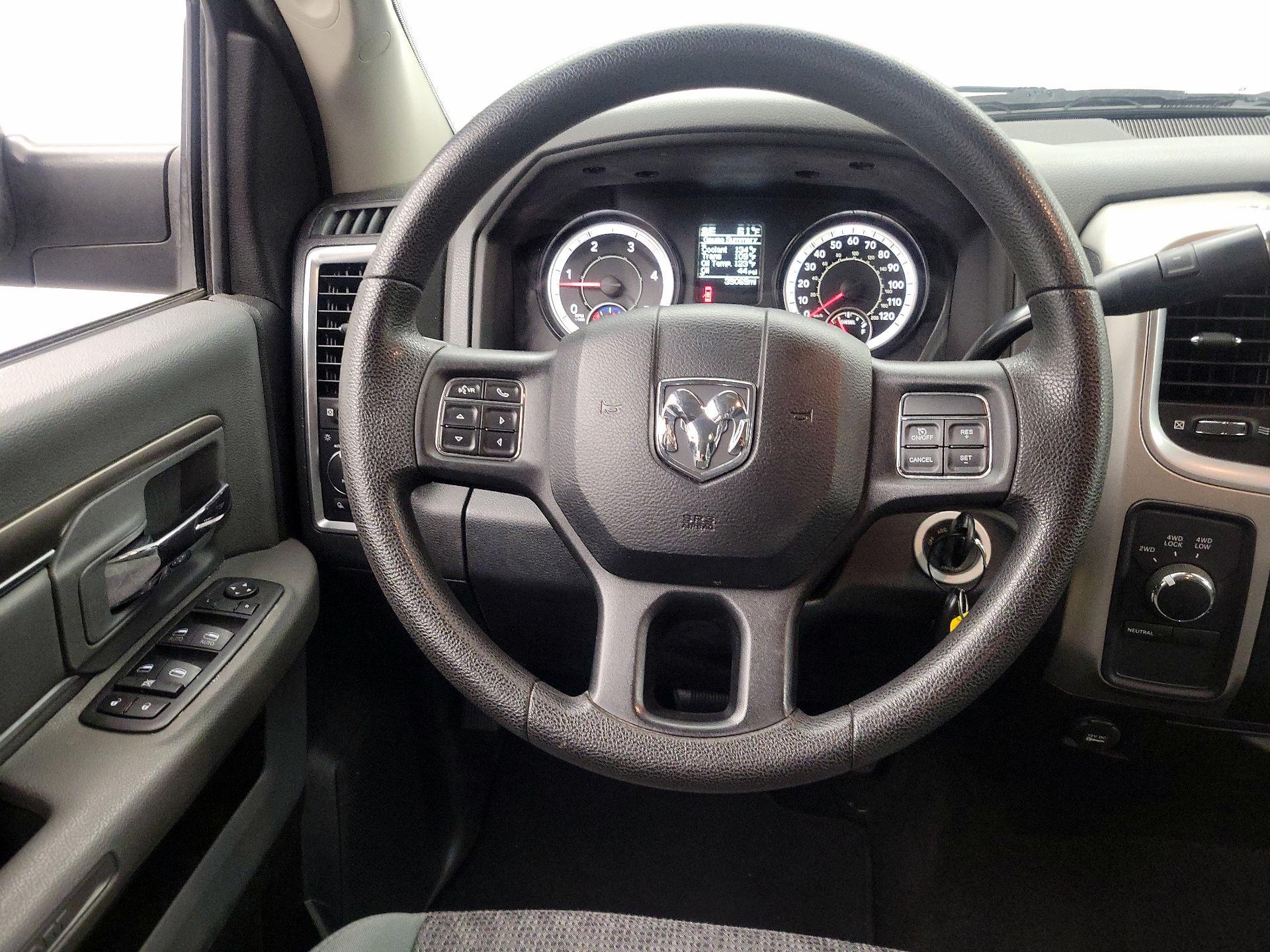 Thumbnail: 2016 RAM 3500 - 10