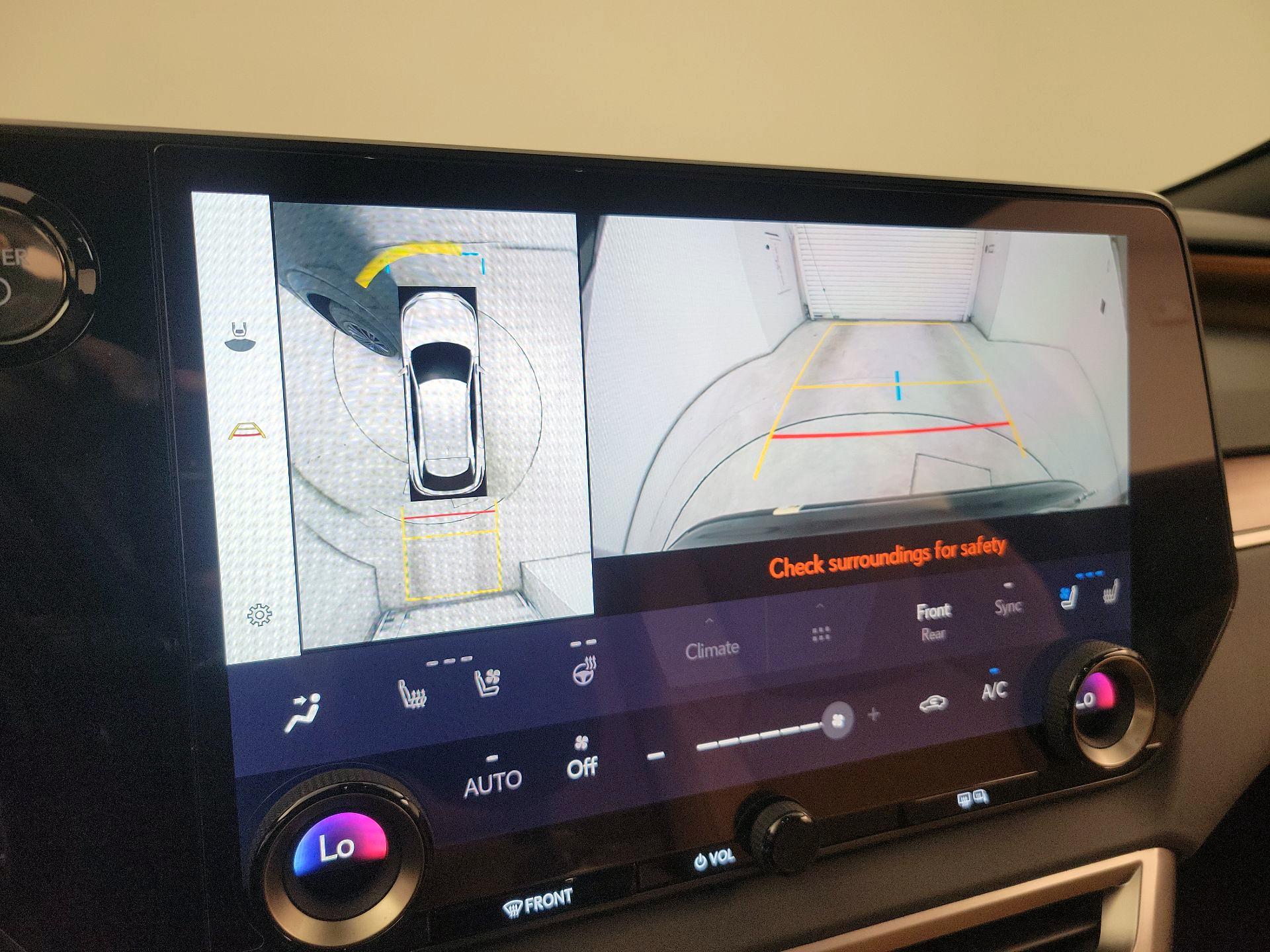 Thumbnail: 2024 Lexus RX - 15