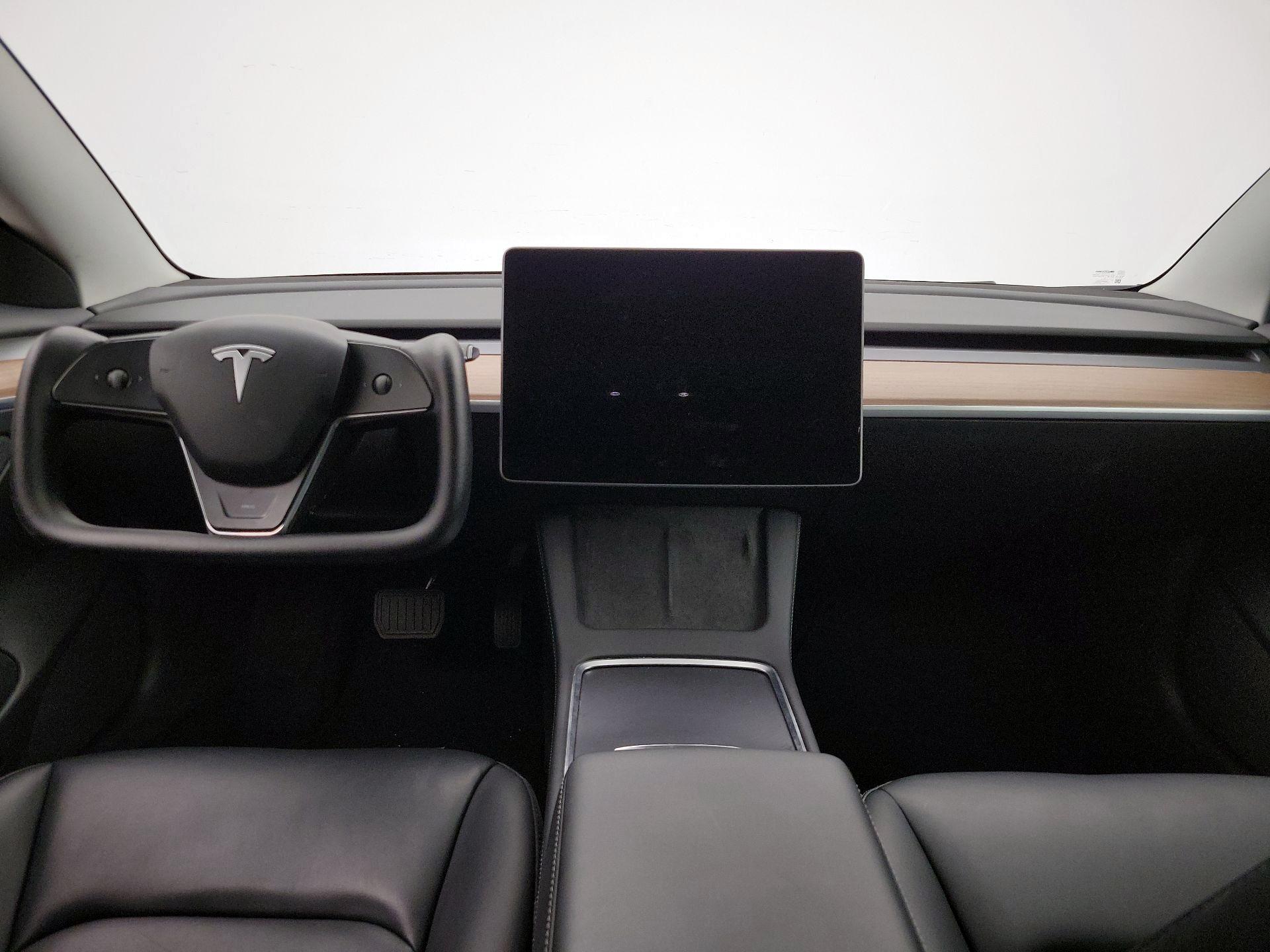 Thumbnail: 2023 Tesla Model 3 - 9