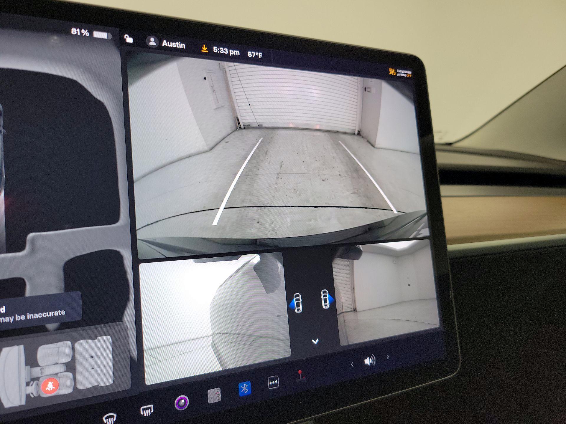 Thumbnail: 2023 Tesla Model 3 - 15