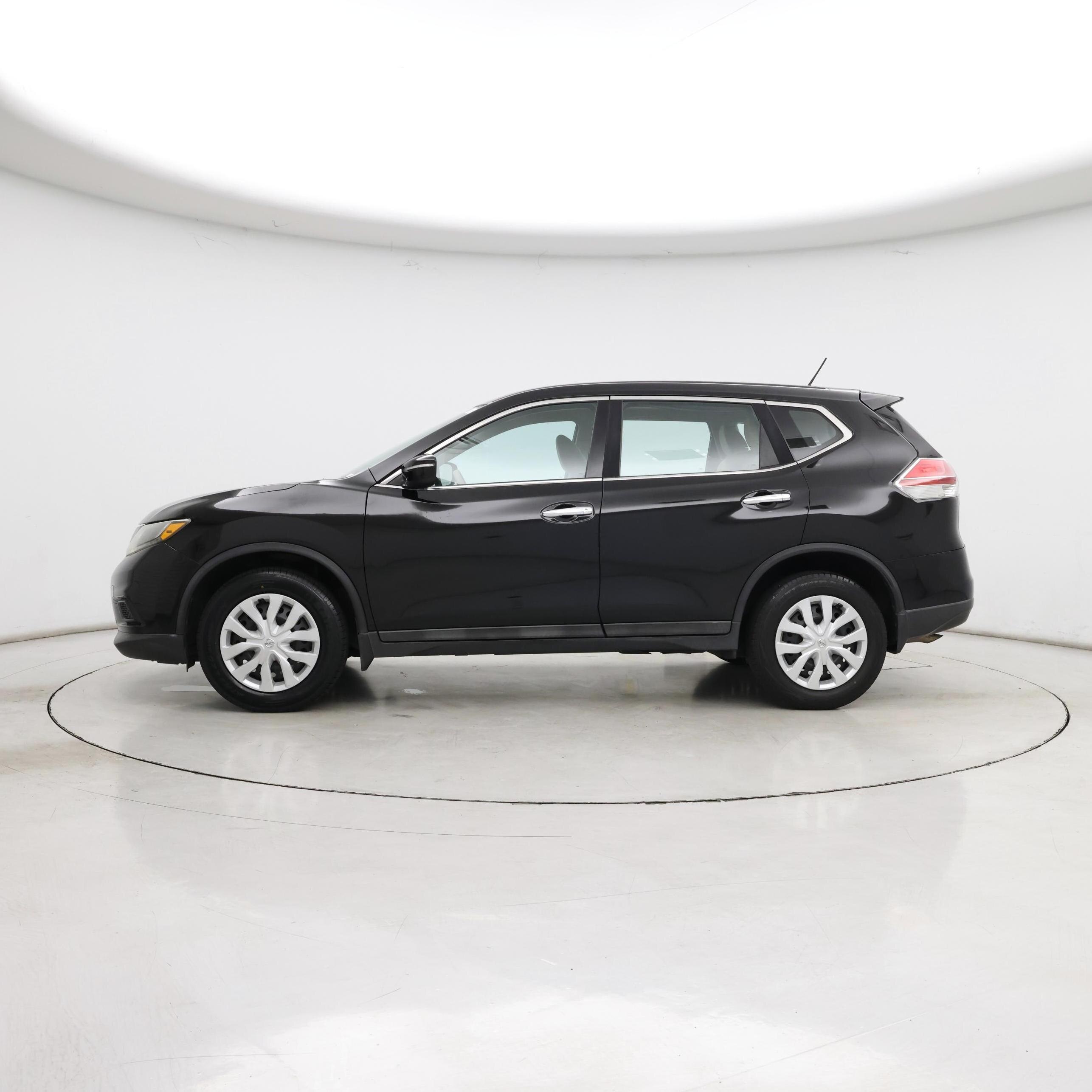 Thumbnail: 2015 Nissan Rogue - 3