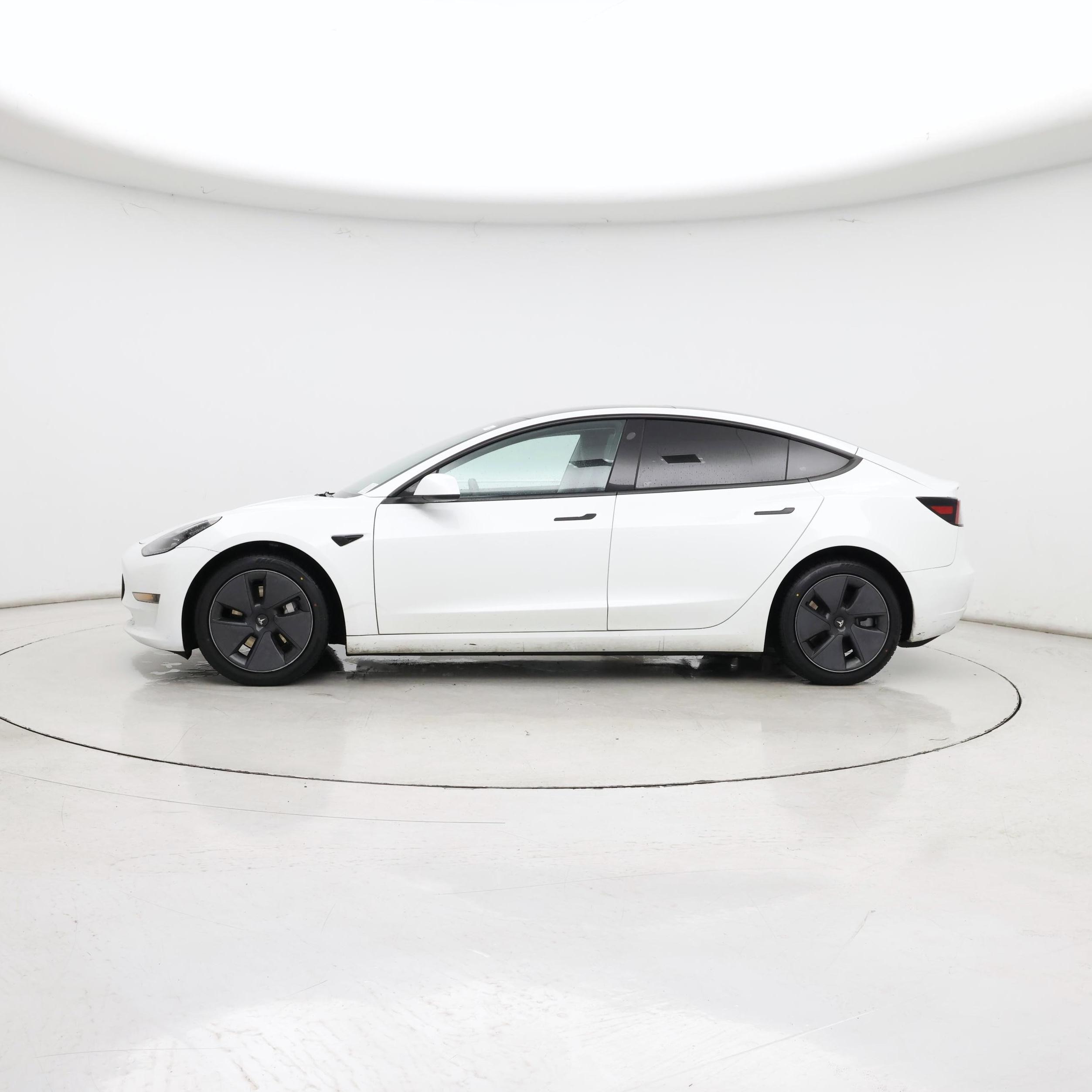 Thumbnail: 2023 Tesla Model 3 - 3
