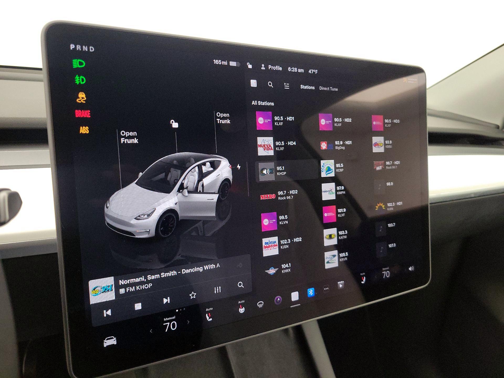 Thumbnail: 2024 Tesla Model Y - 15