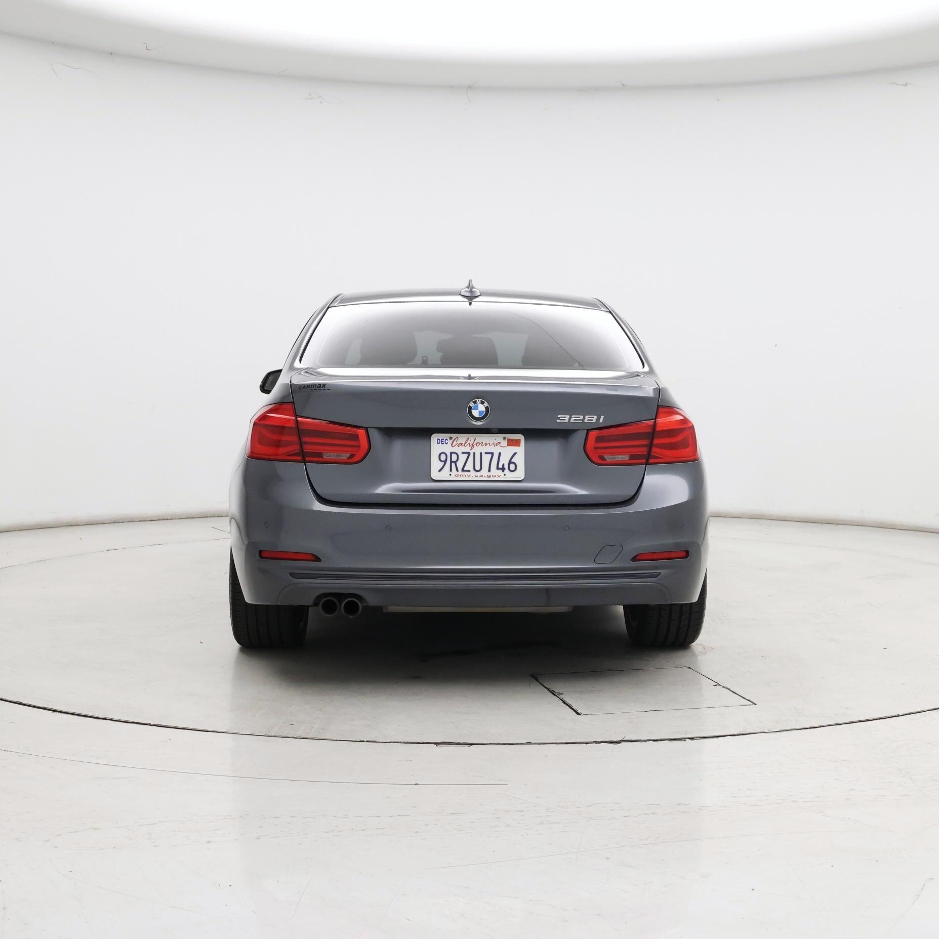 Thumbnail: 2016 BMW 3 Series - 6