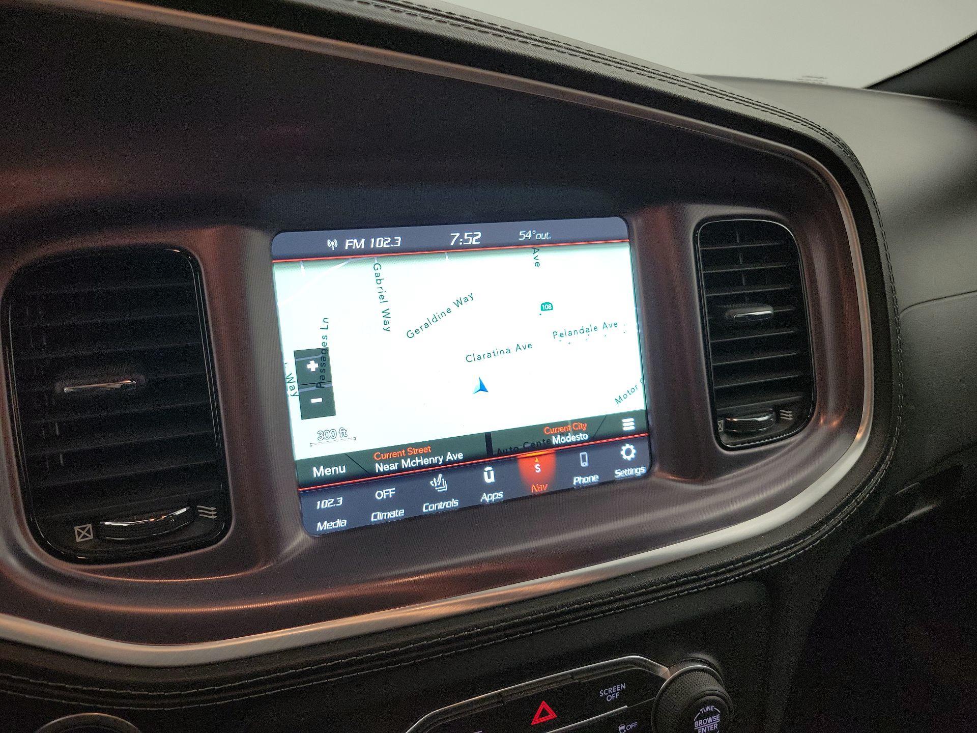 Thumbnail: 2020 Dodge Charger - 14