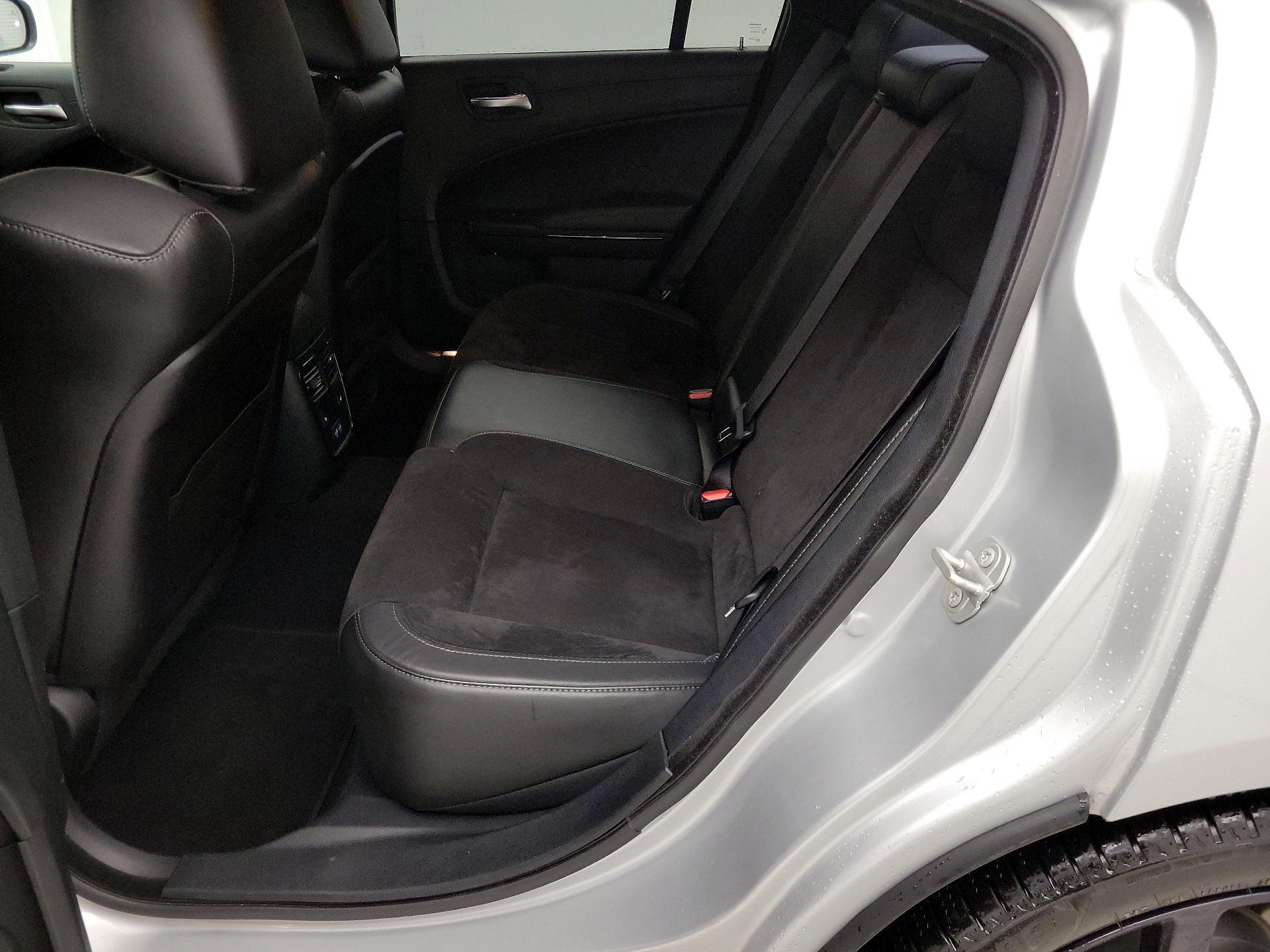 Thumbnail: 2020 Dodge Charger - 20