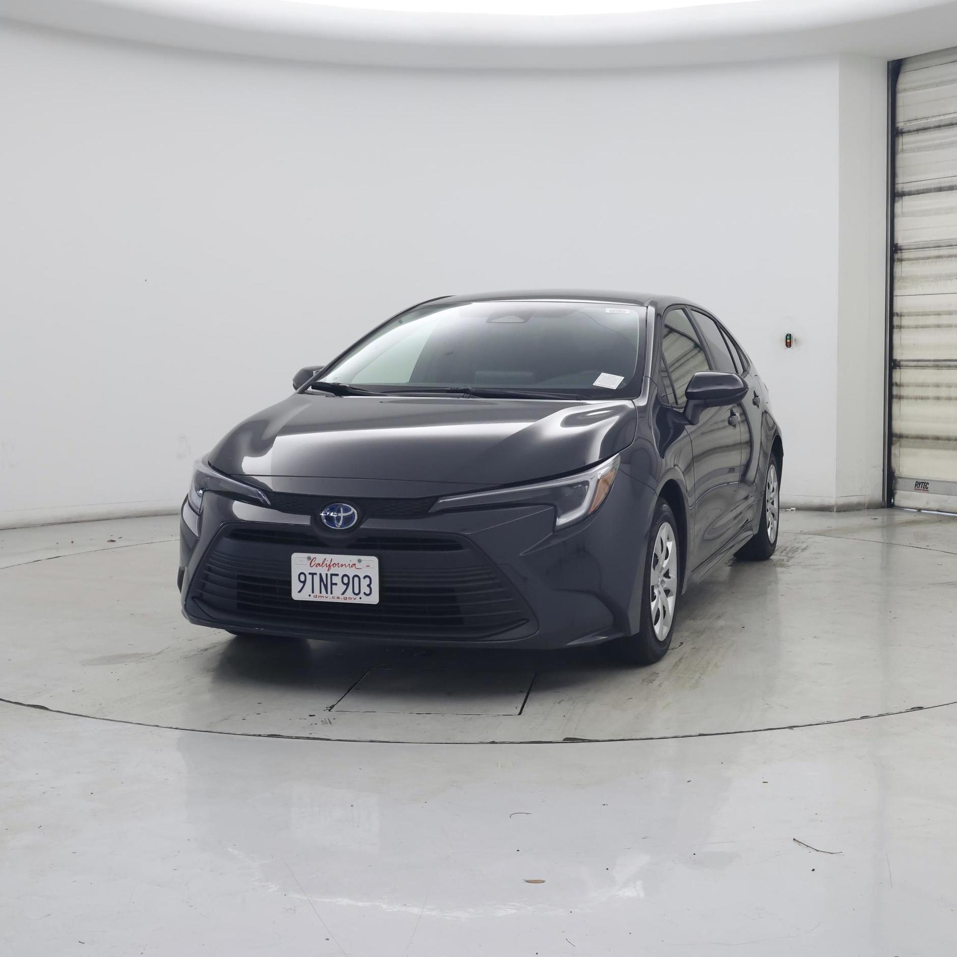 Thumbnail: 2025 Toyota Corolla - 4