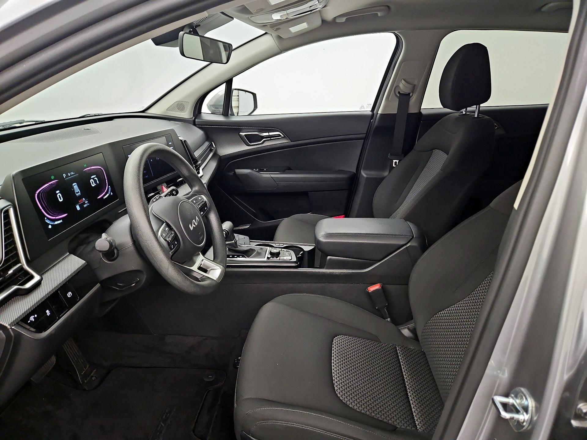 Thumbnail: 2023 Kia Sportage - 11