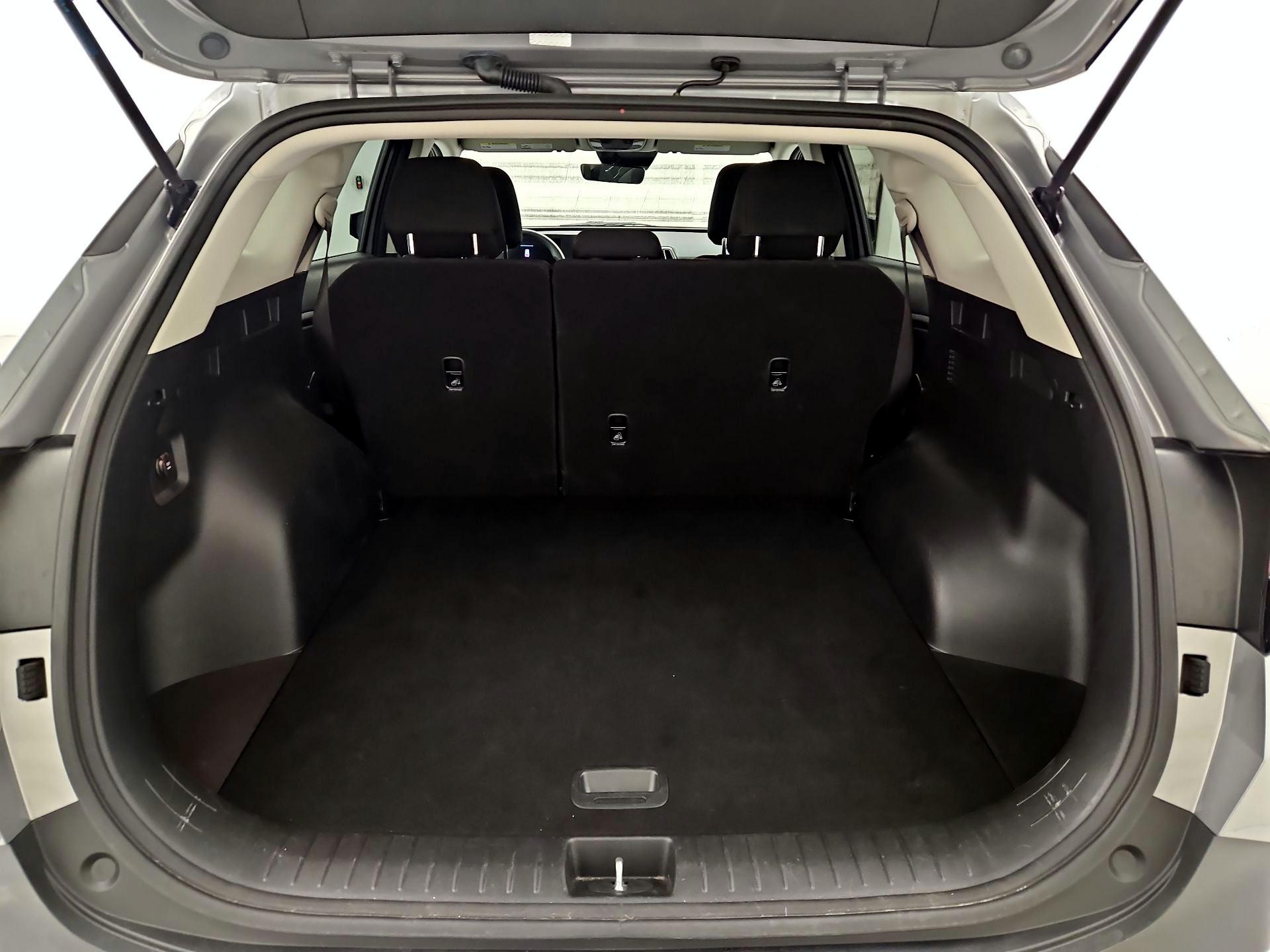 Thumbnail: 2023 Kia Sportage - 20