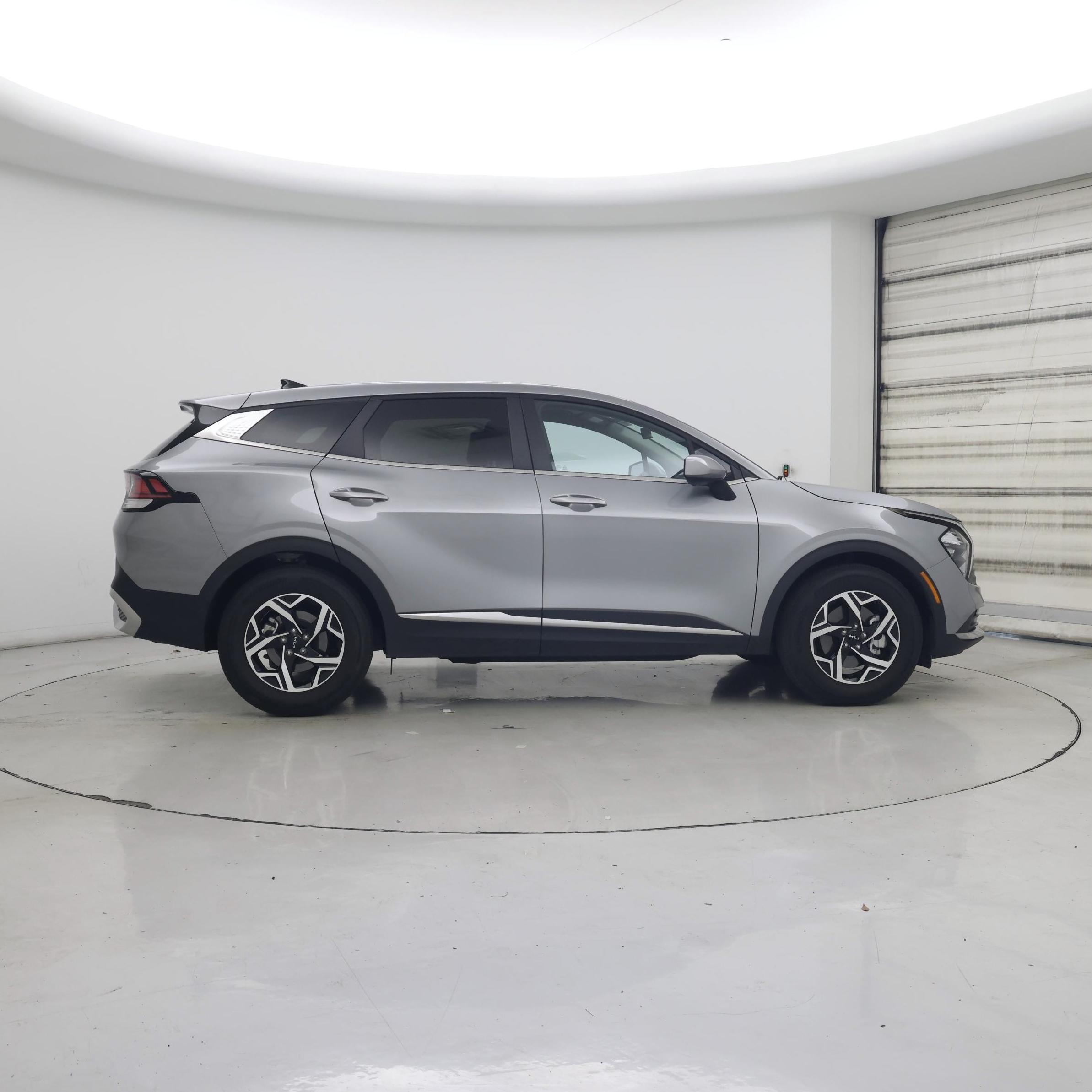 Thumbnail: 2023 Kia Sportage - 7