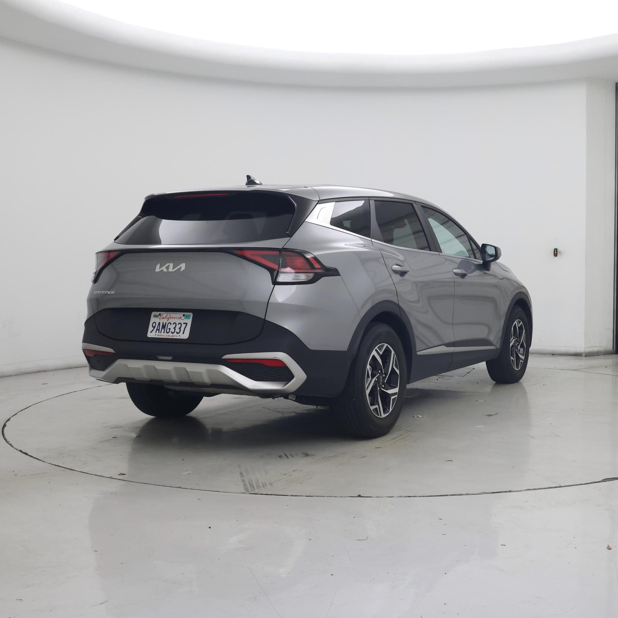 Thumbnail: 2023 Kia Sportage - 8