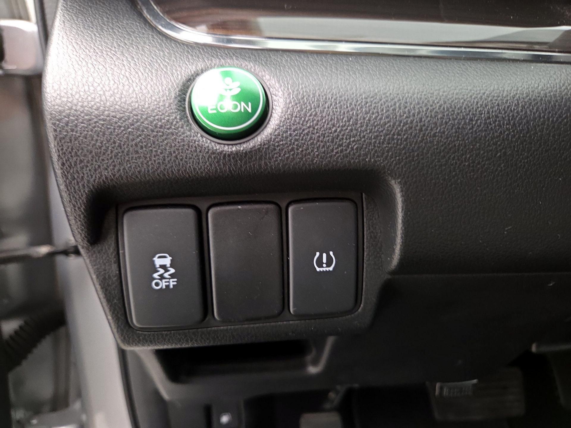 Thumbnail: 2015 Honda CR-V - 13