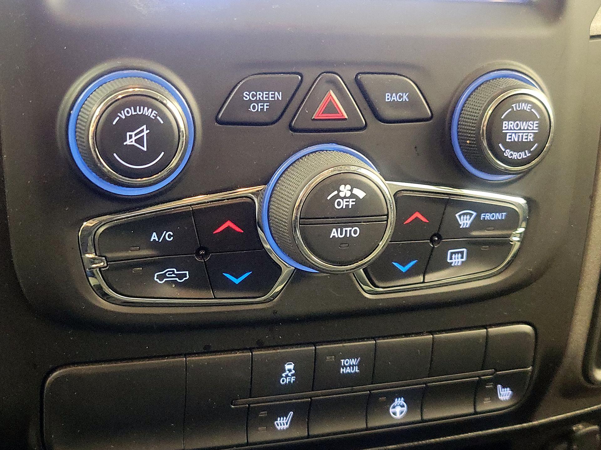Thumbnail: 2022 RAM 1500 Classic - 16