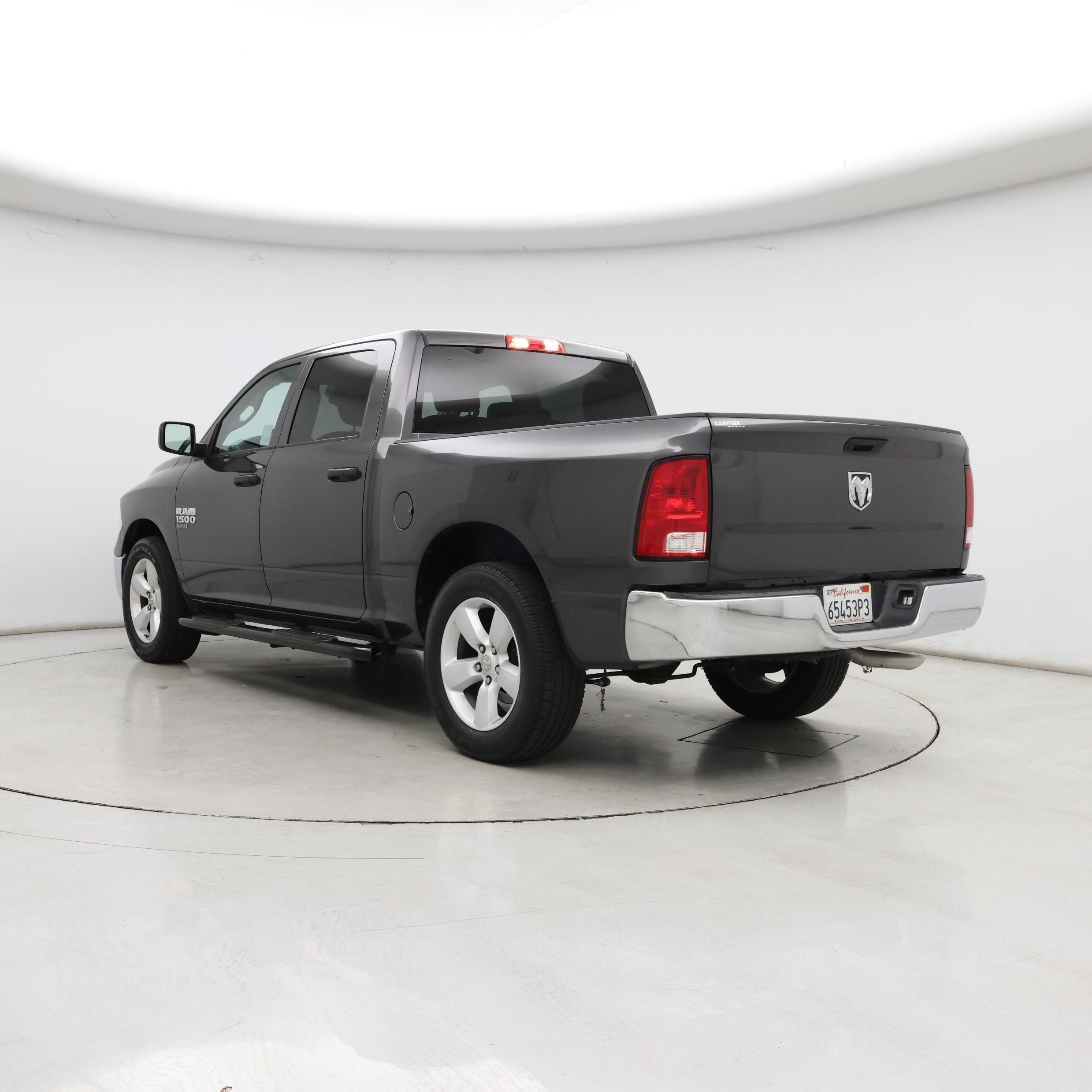 Thumbnail: 2022 RAM 1500 Classic - 2
