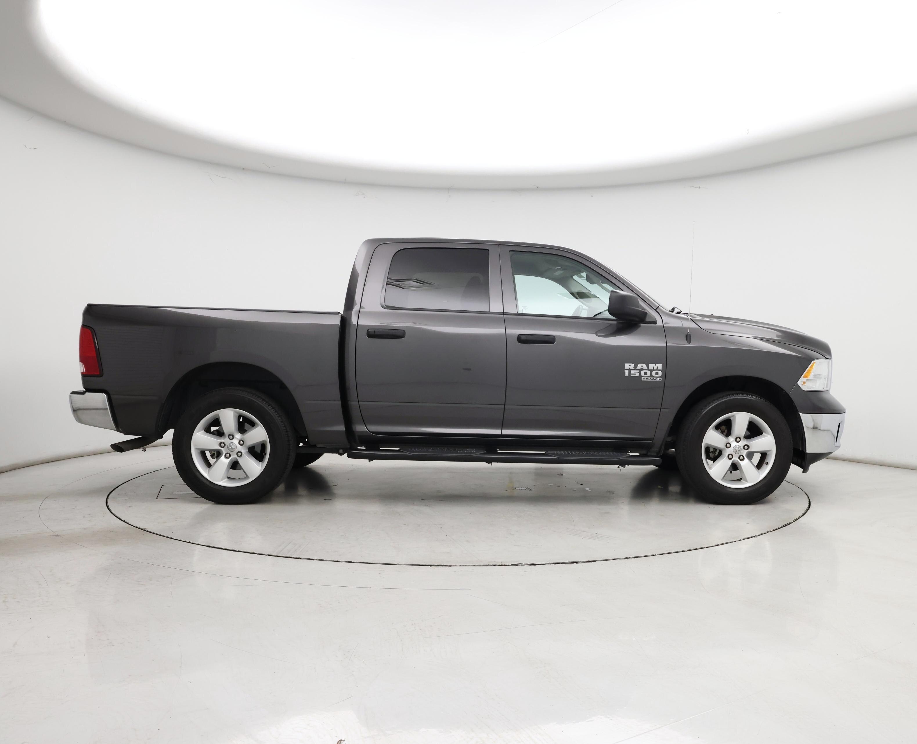 Thumbnail: 2022 RAM 1500 Classic - 7