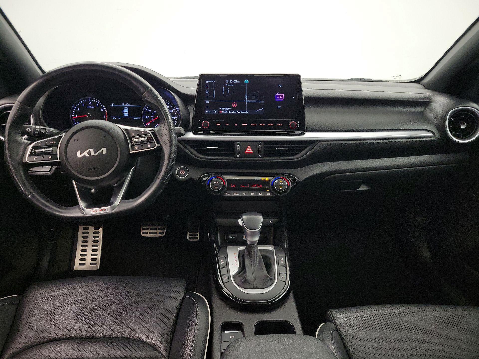 Thumbnail: 2023 Kia Forte - 9