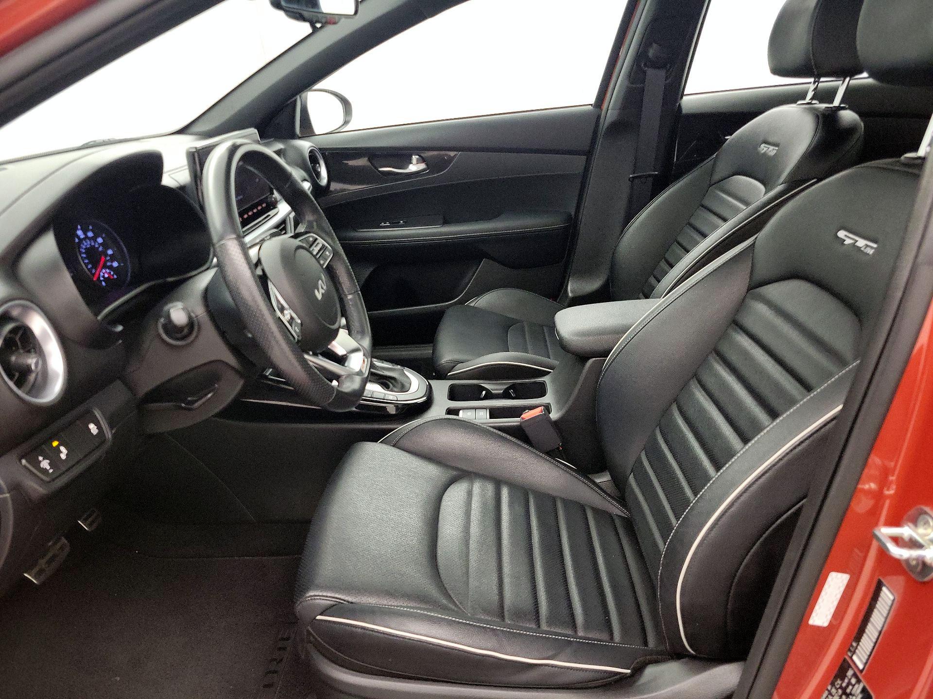 Thumbnail: 2023 Kia Forte - 11