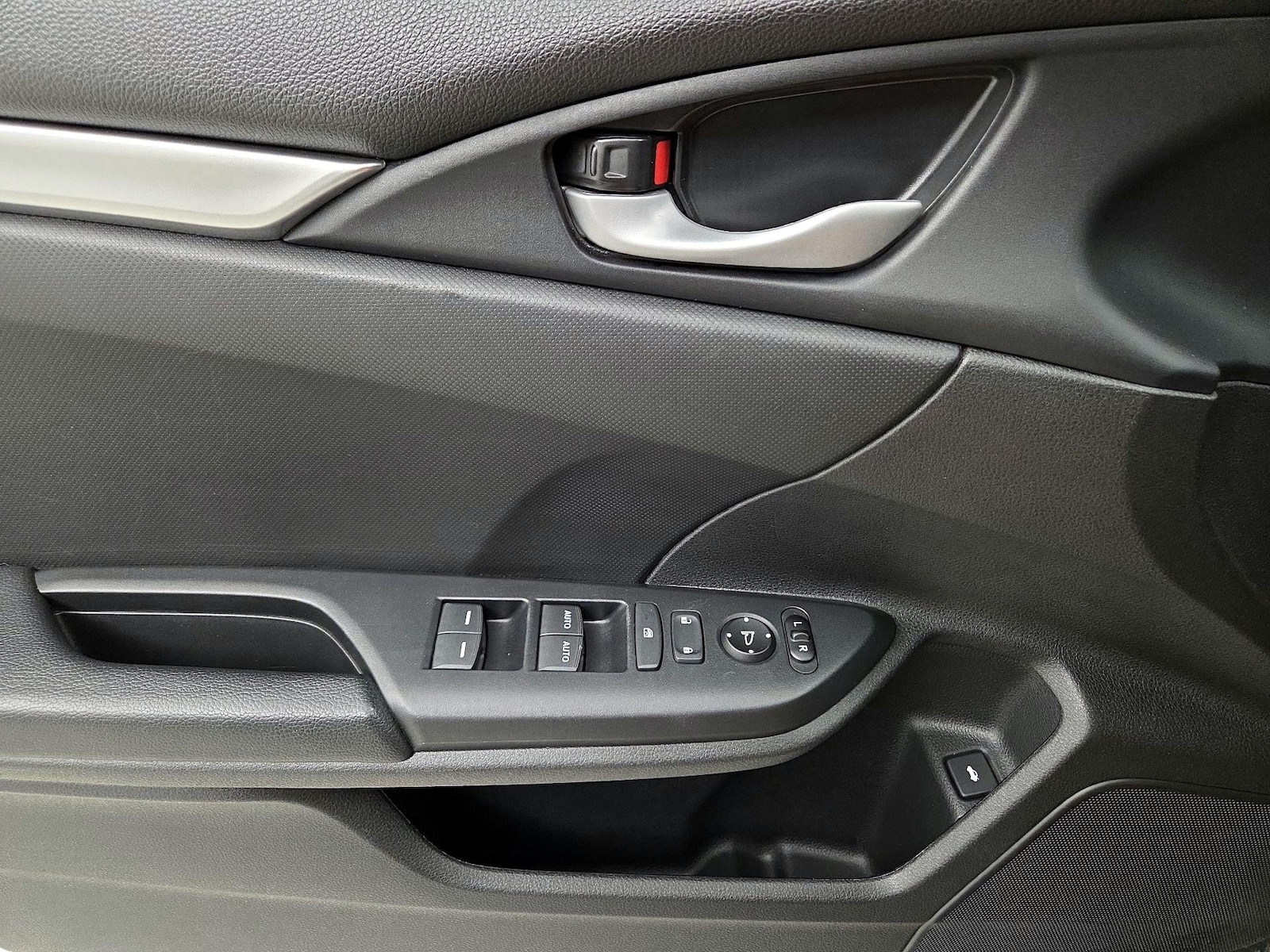 2020 Honda Civic Sport - Photo 13