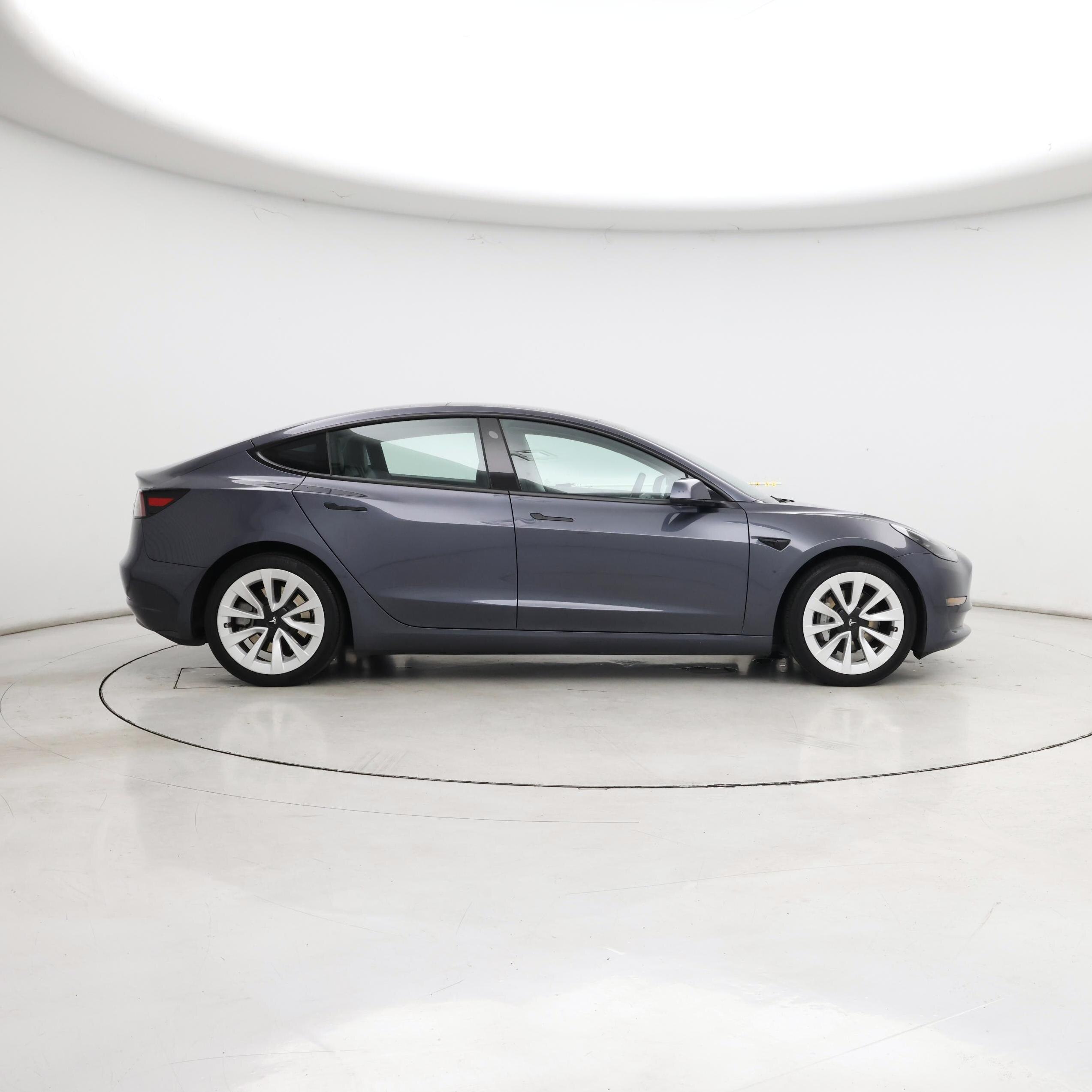 Thumbnail: 2023 Tesla Model 3 - 7