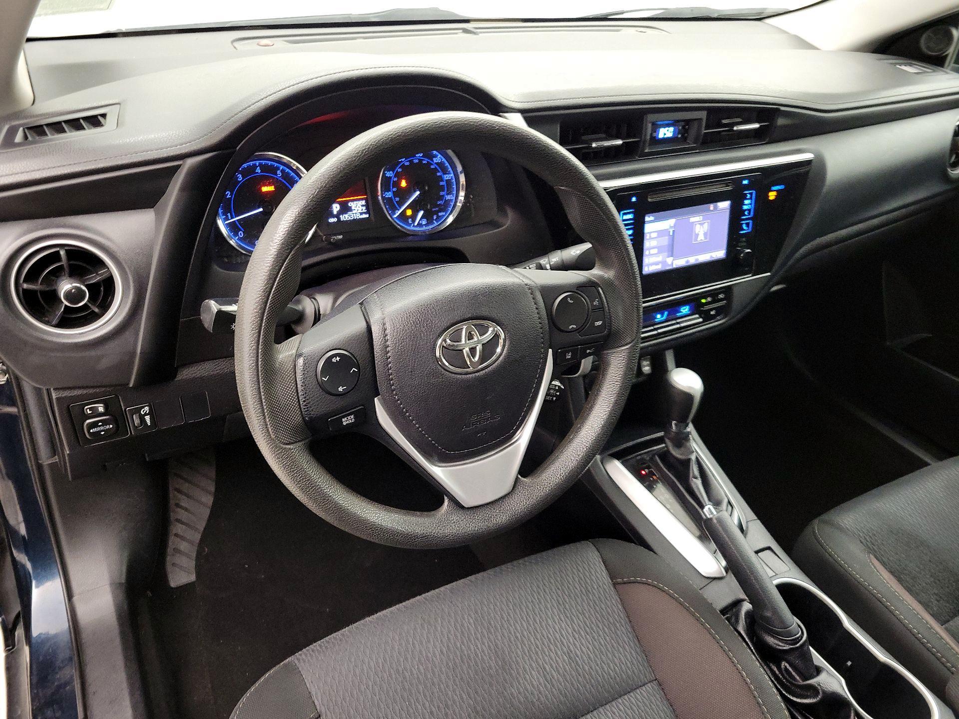 Thumbnail: 2018 Toyota Corolla - 9