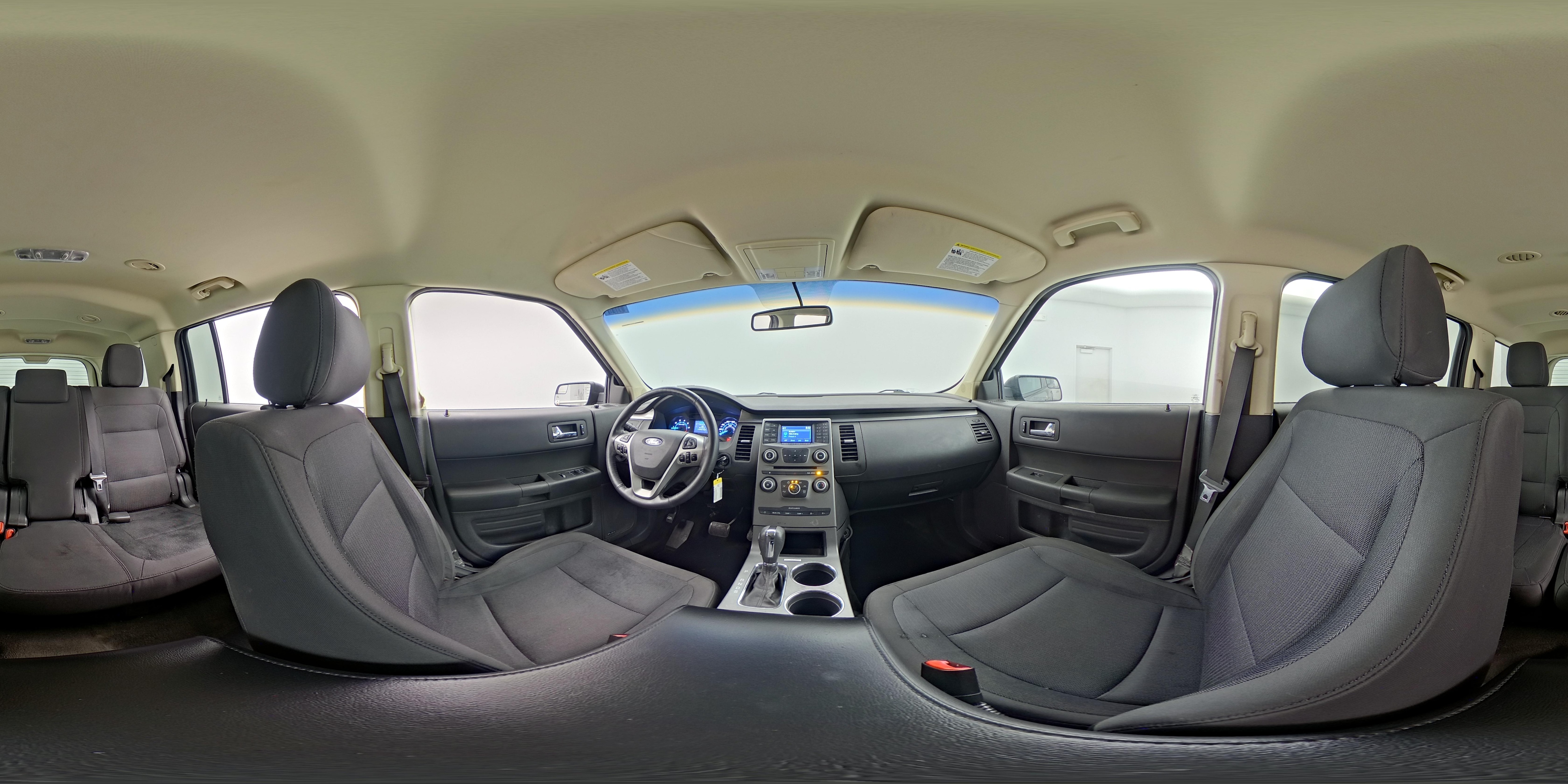 2015 Ford Flex SE - Photo 24
