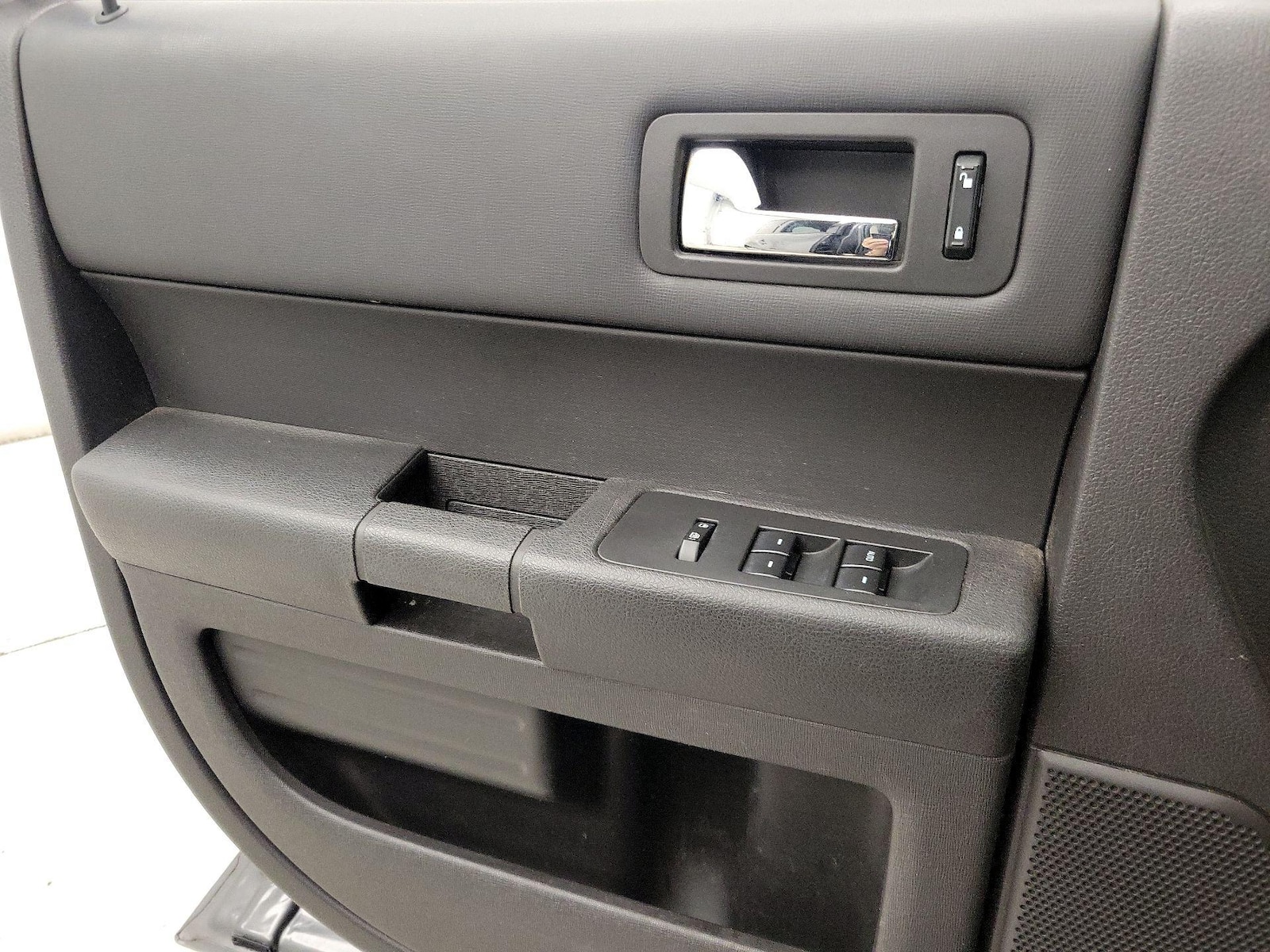 2015 Ford Flex SE - Photo 13