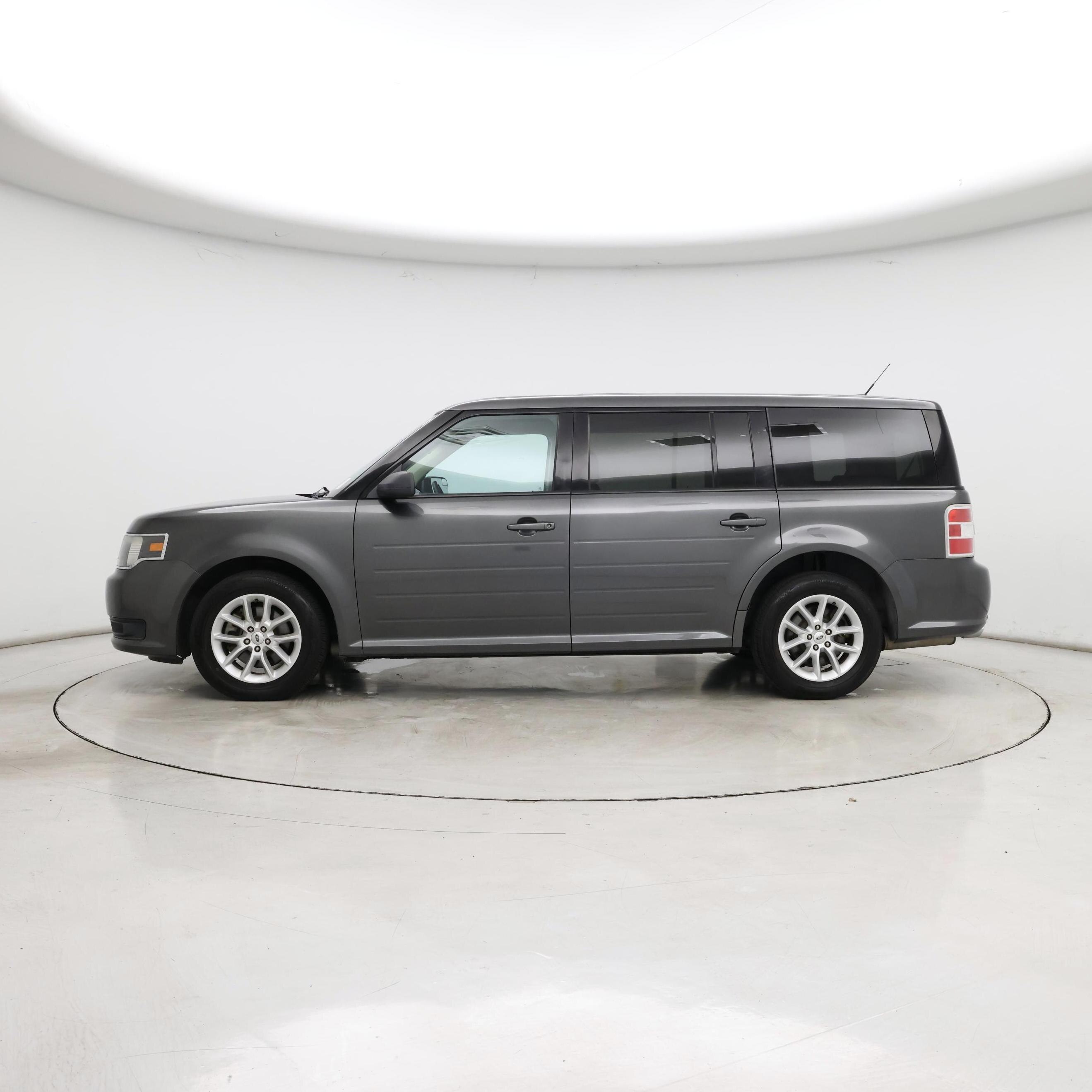 Thumbnail: 2015 Ford Flex - 3