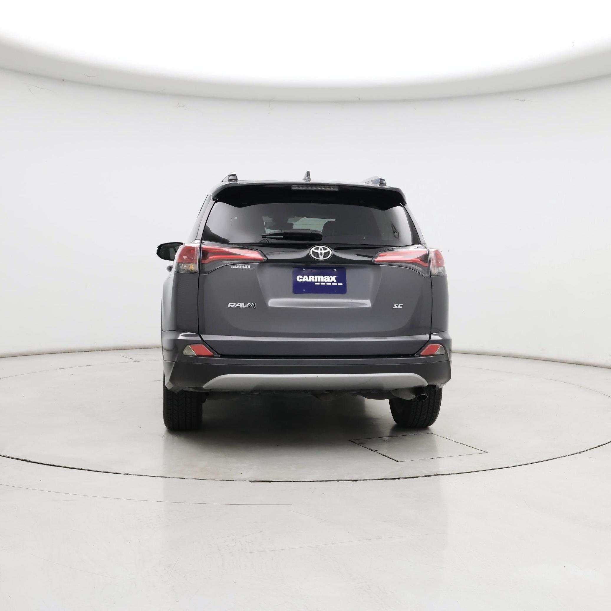 Thumbnail: 2018 Toyota RAV4 - 6