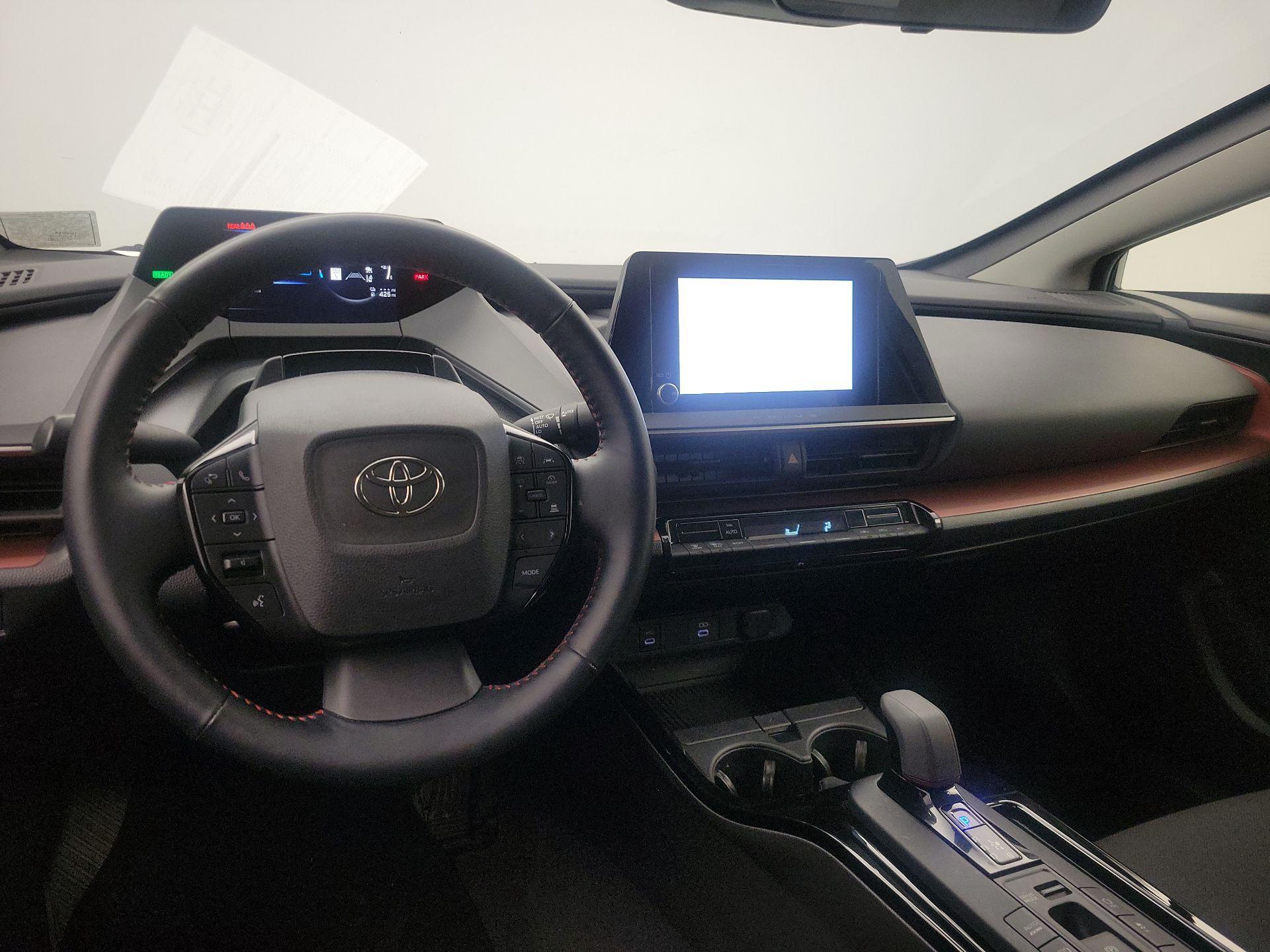 Thumbnail: 2023 Toyota Prius Prime - 9