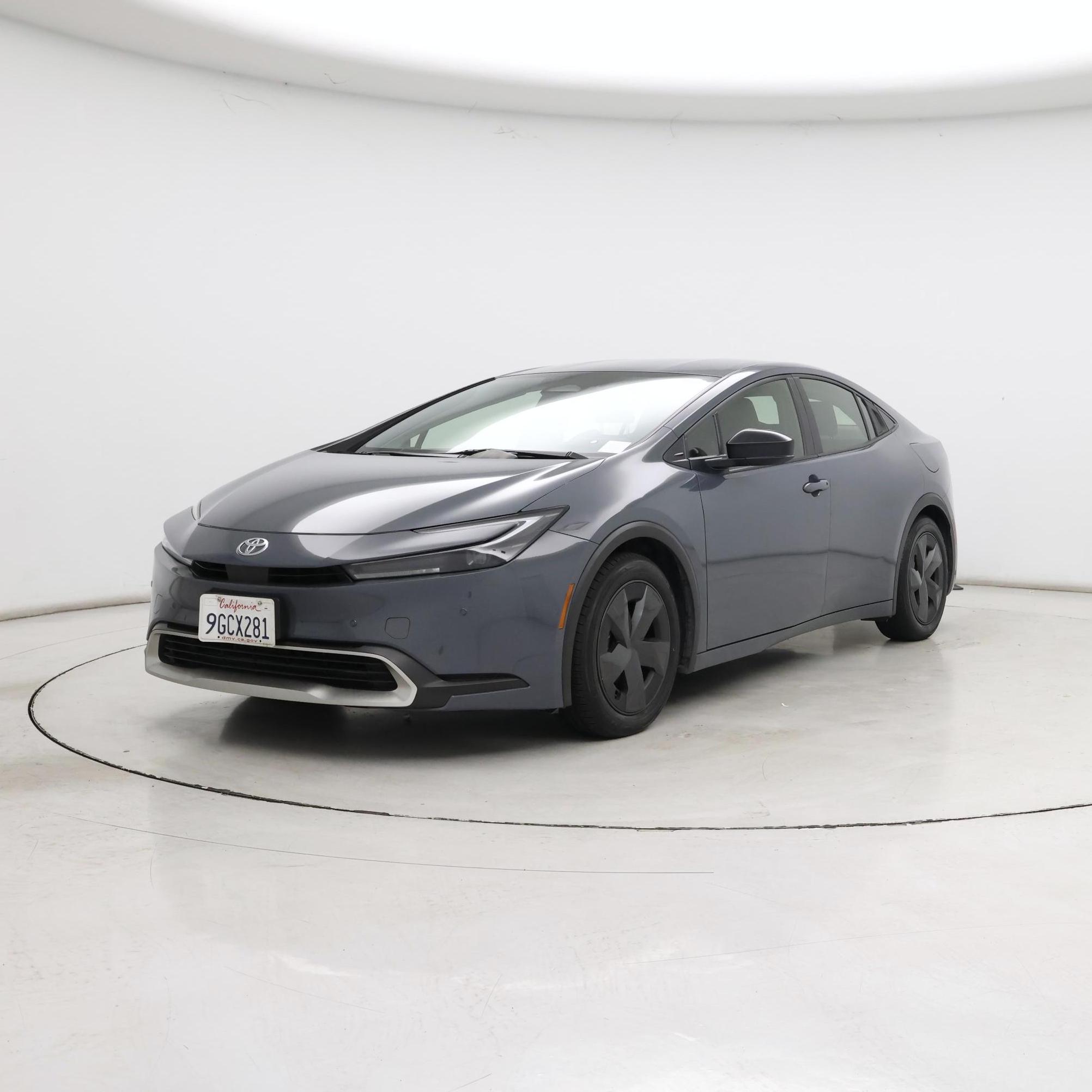 Thumbnail: 2023 Toyota Prius Prime - 4