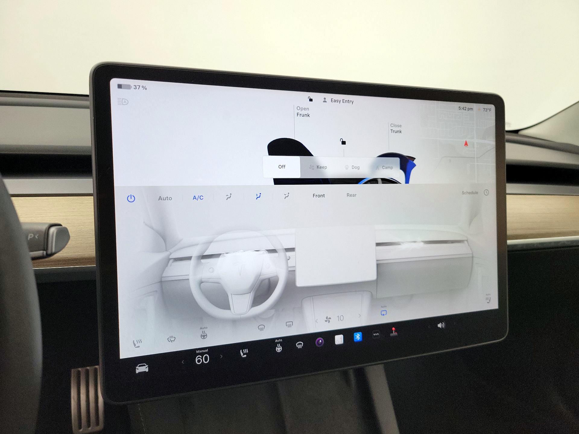 Thumbnail: 2023 Tesla Model 3 - 16