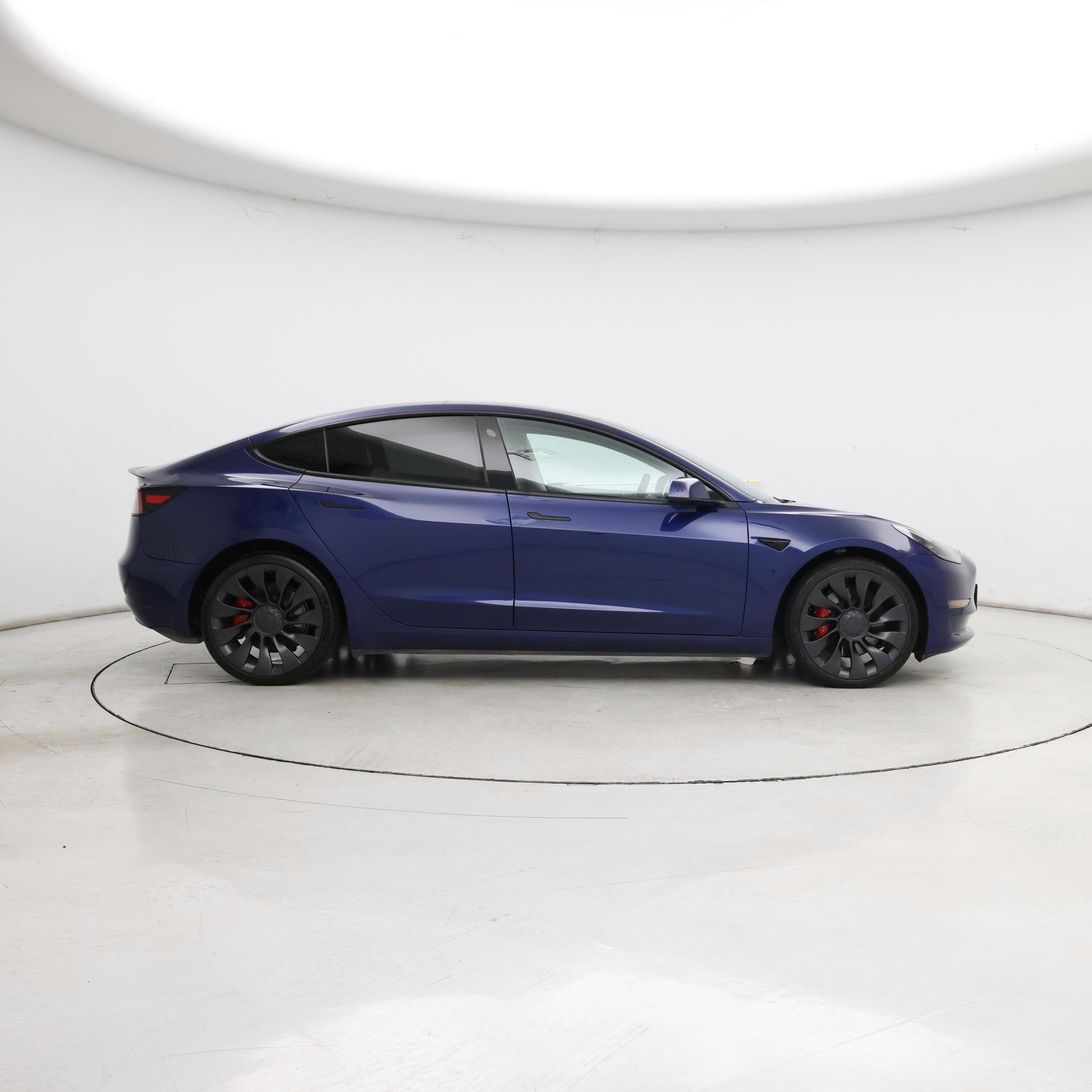 Thumbnail: 2023 Tesla Model 3 - 7