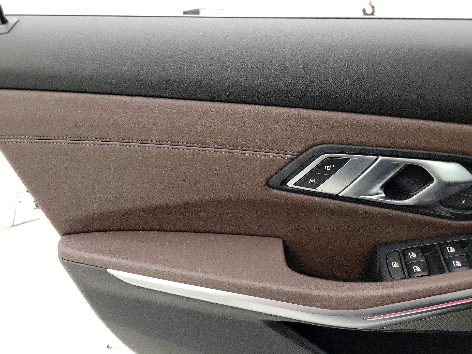 Thumbnail: 2021 BMW 3 Series - 12