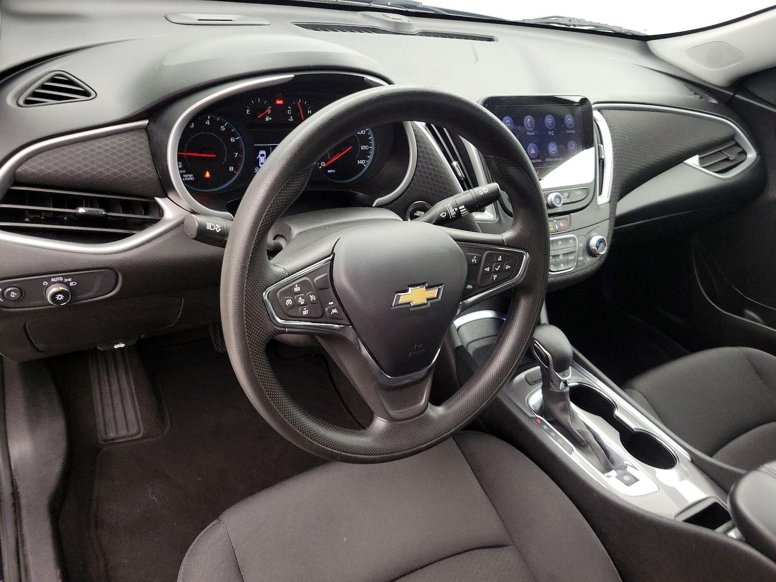 2023 Chevrolet Malibu 1LT - Photo 10