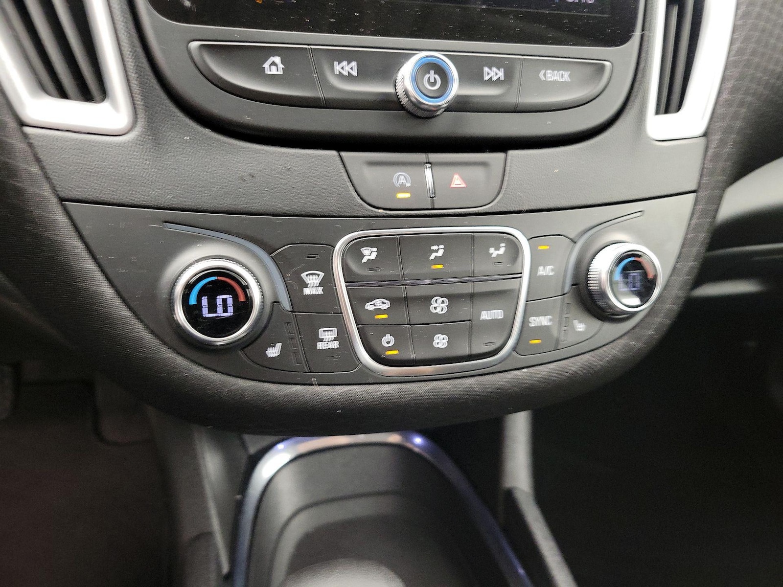 2023 Chevrolet Malibu 1LT - Photo 18