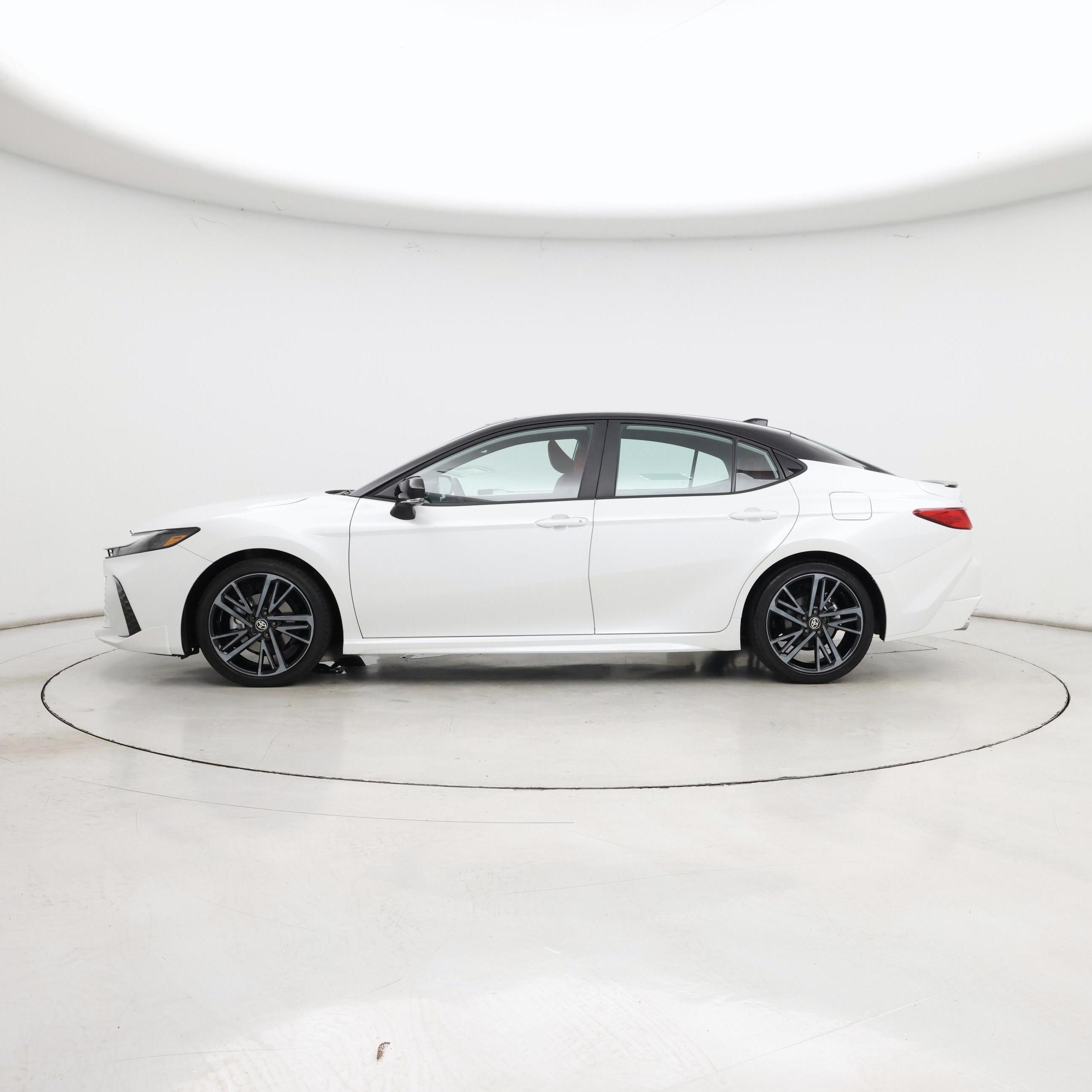 Thumbnail: 2026 Toyota Camry - 3