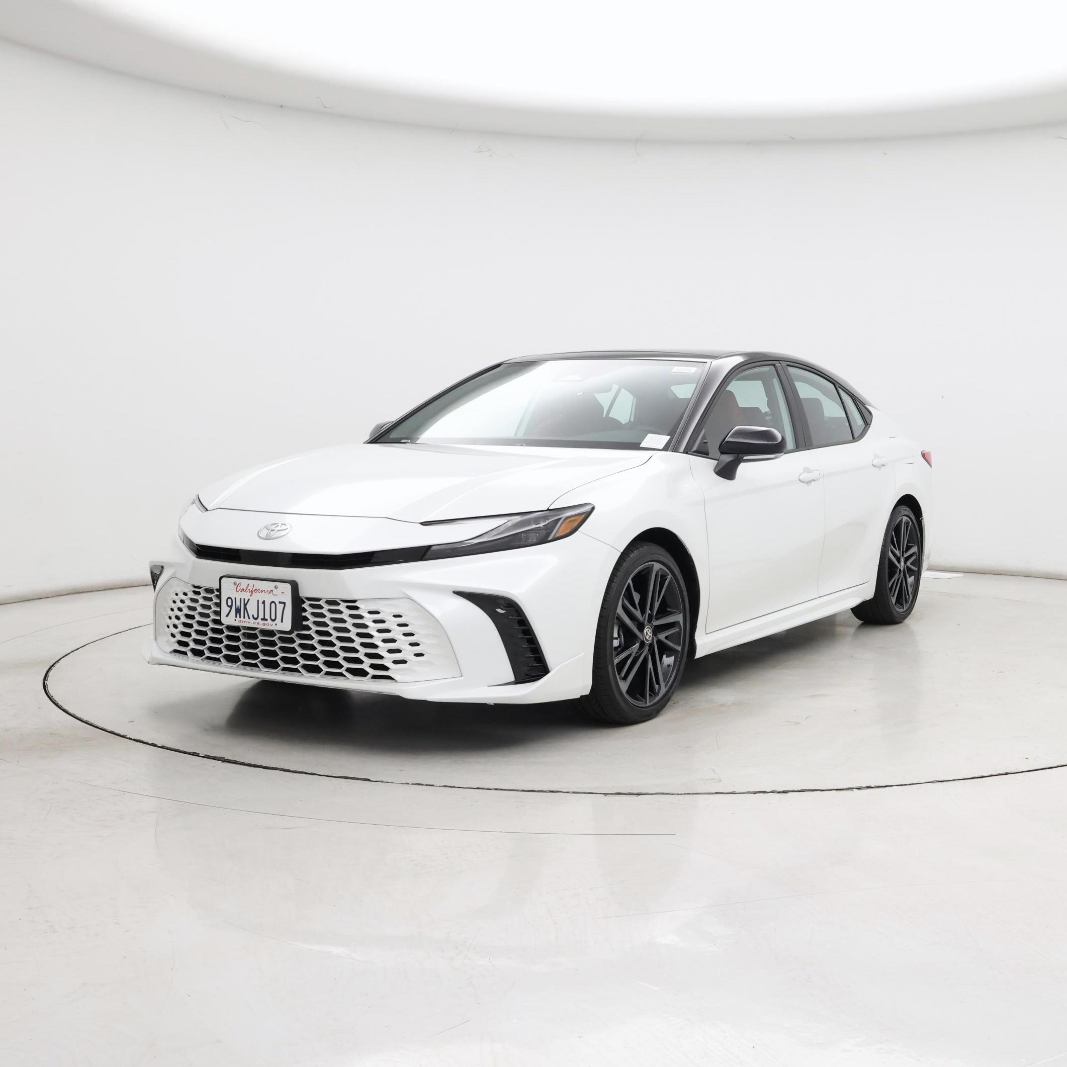 Thumbnail: 2026 Toyota Camry - 4