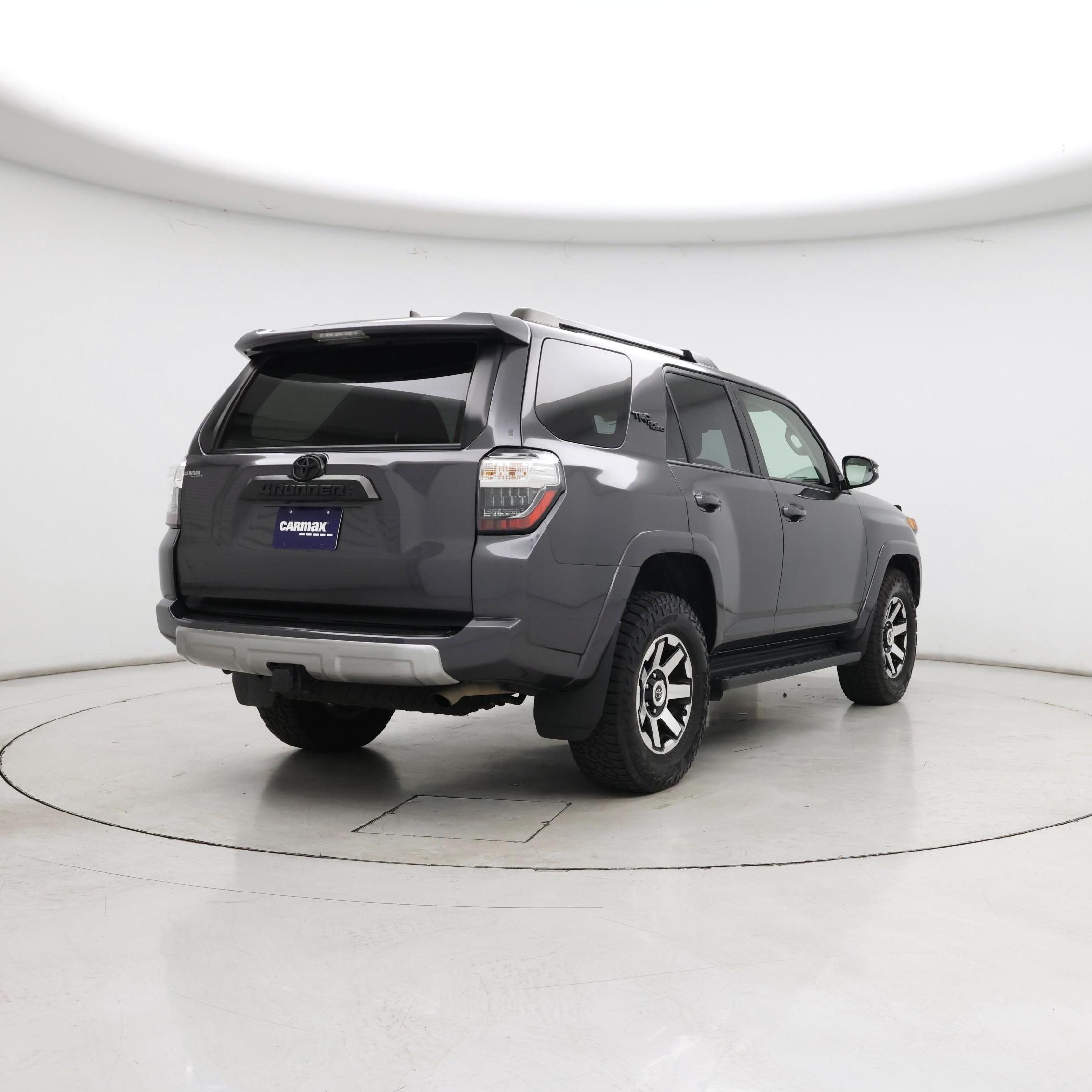 Thumbnail: 2023 Toyota 4Runner - 8