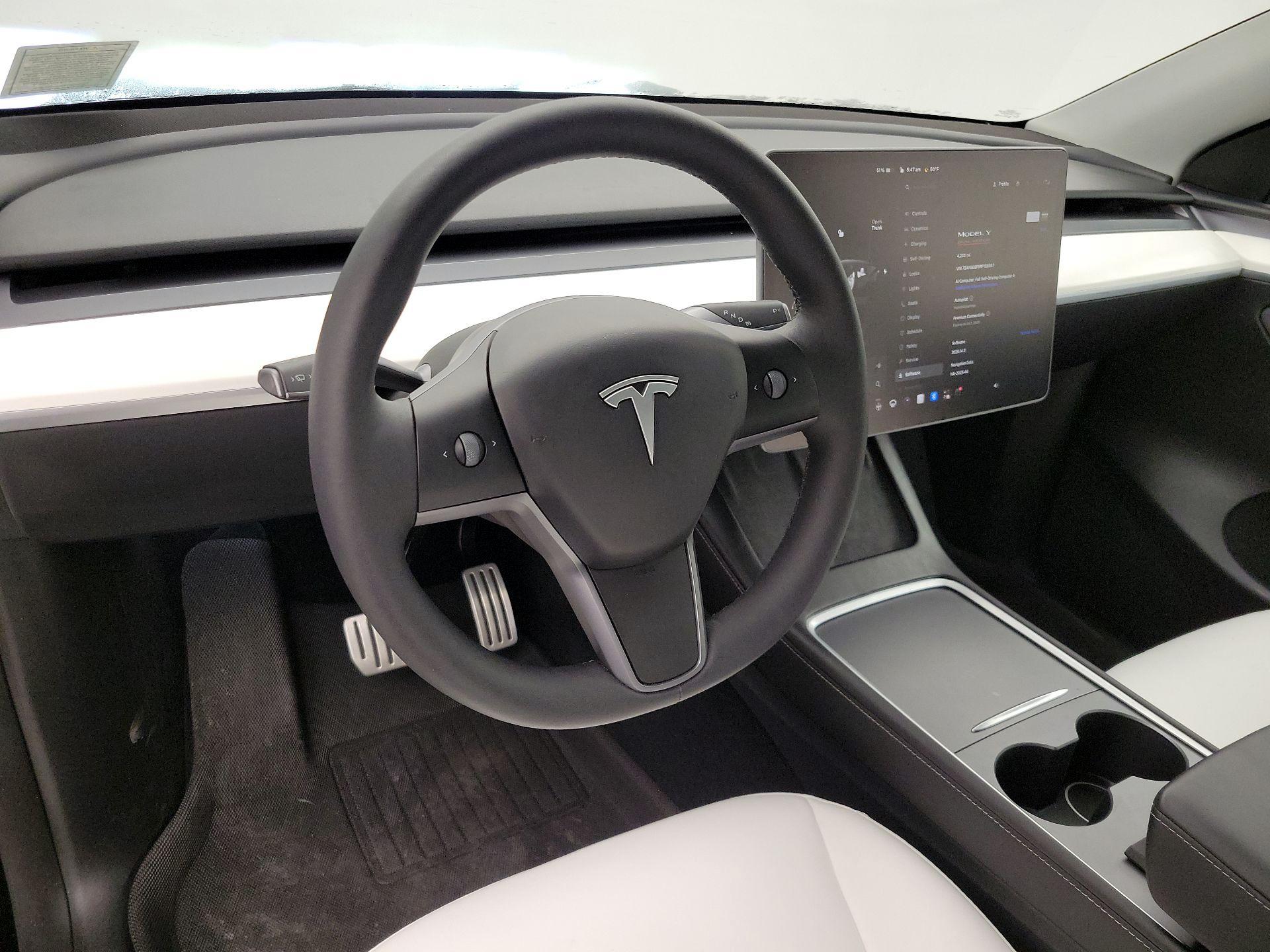 Thumbnail: 2024 Tesla Model Y - 9