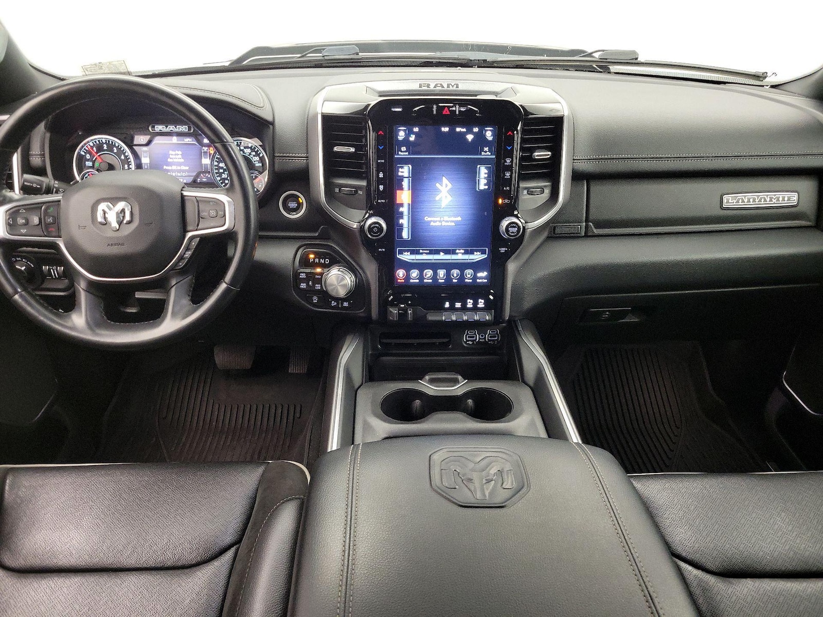 Apple CarPlay® & Android Auto™