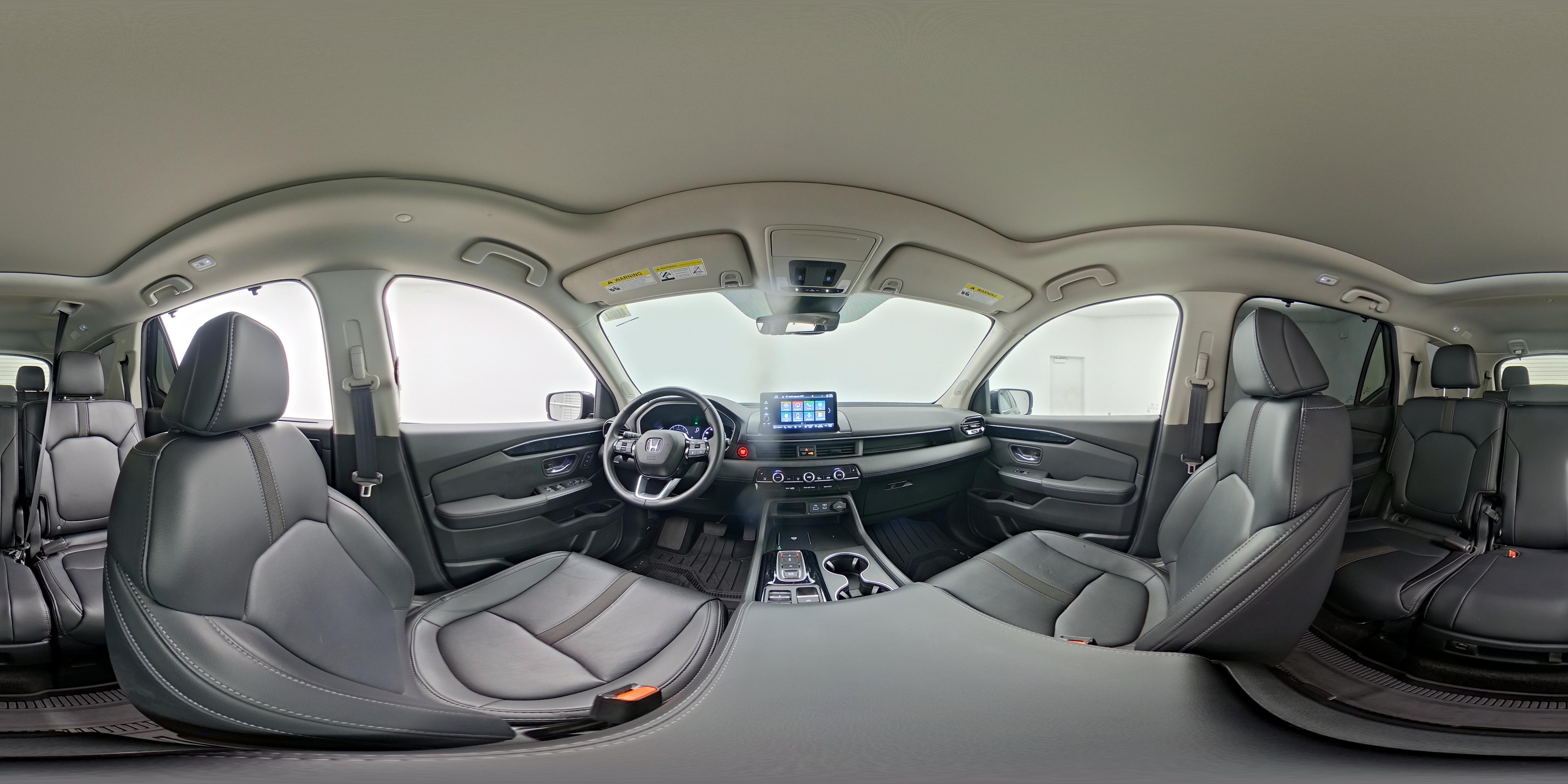 2025 Honda Pilot Touring - Photo 28
