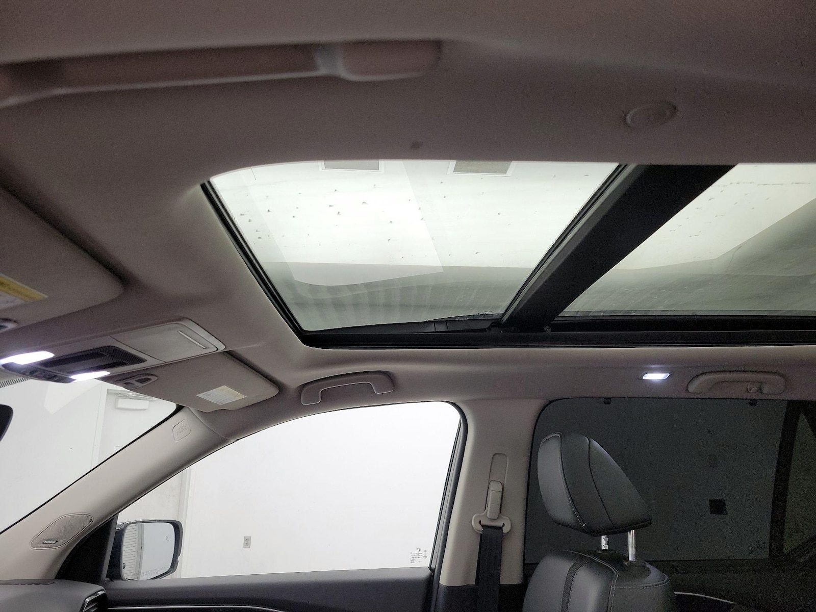 2025 Honda Pilot Touring - Photo 21
