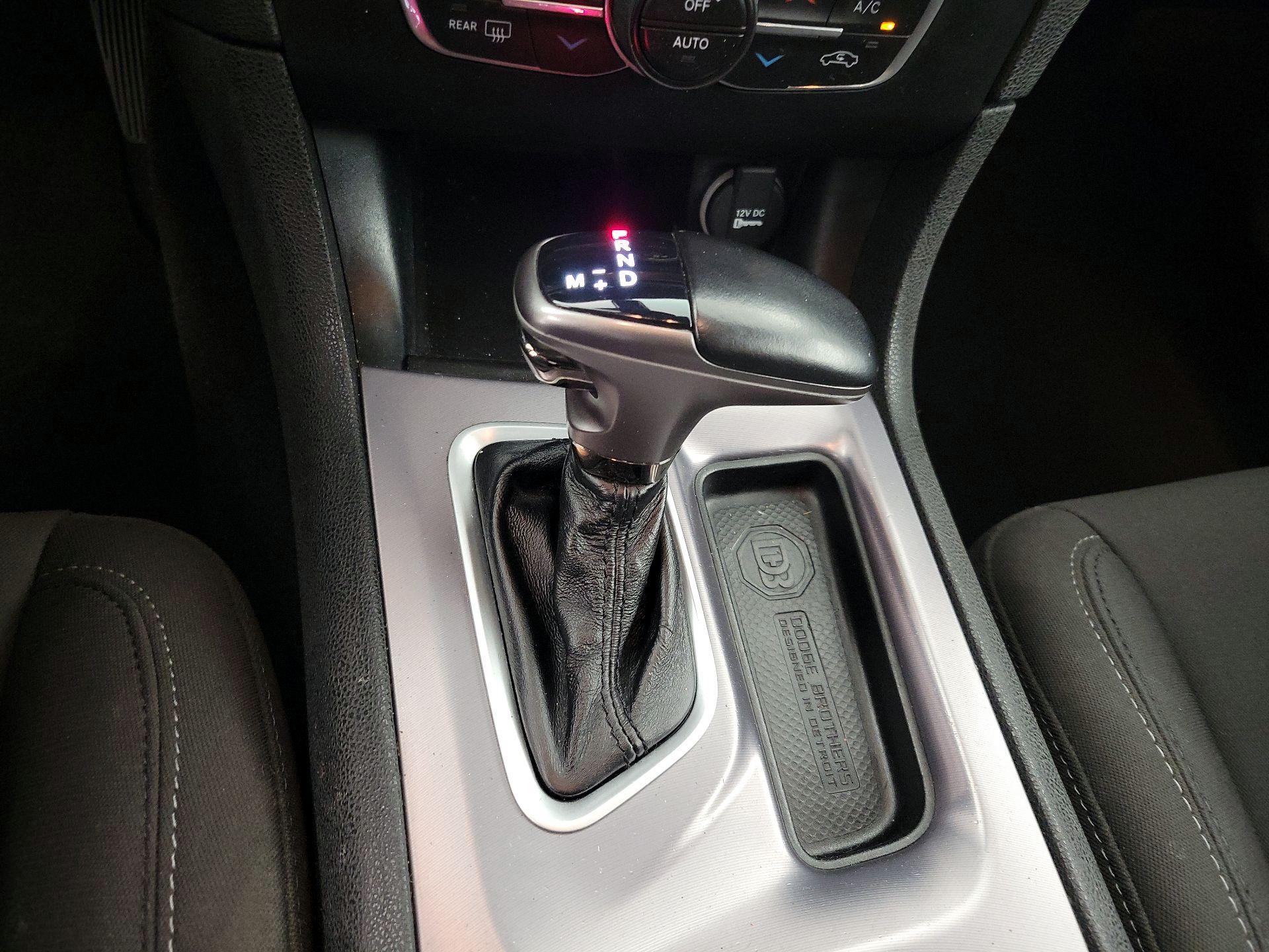 Thumbnail: 2020 Dodge Charger - 17