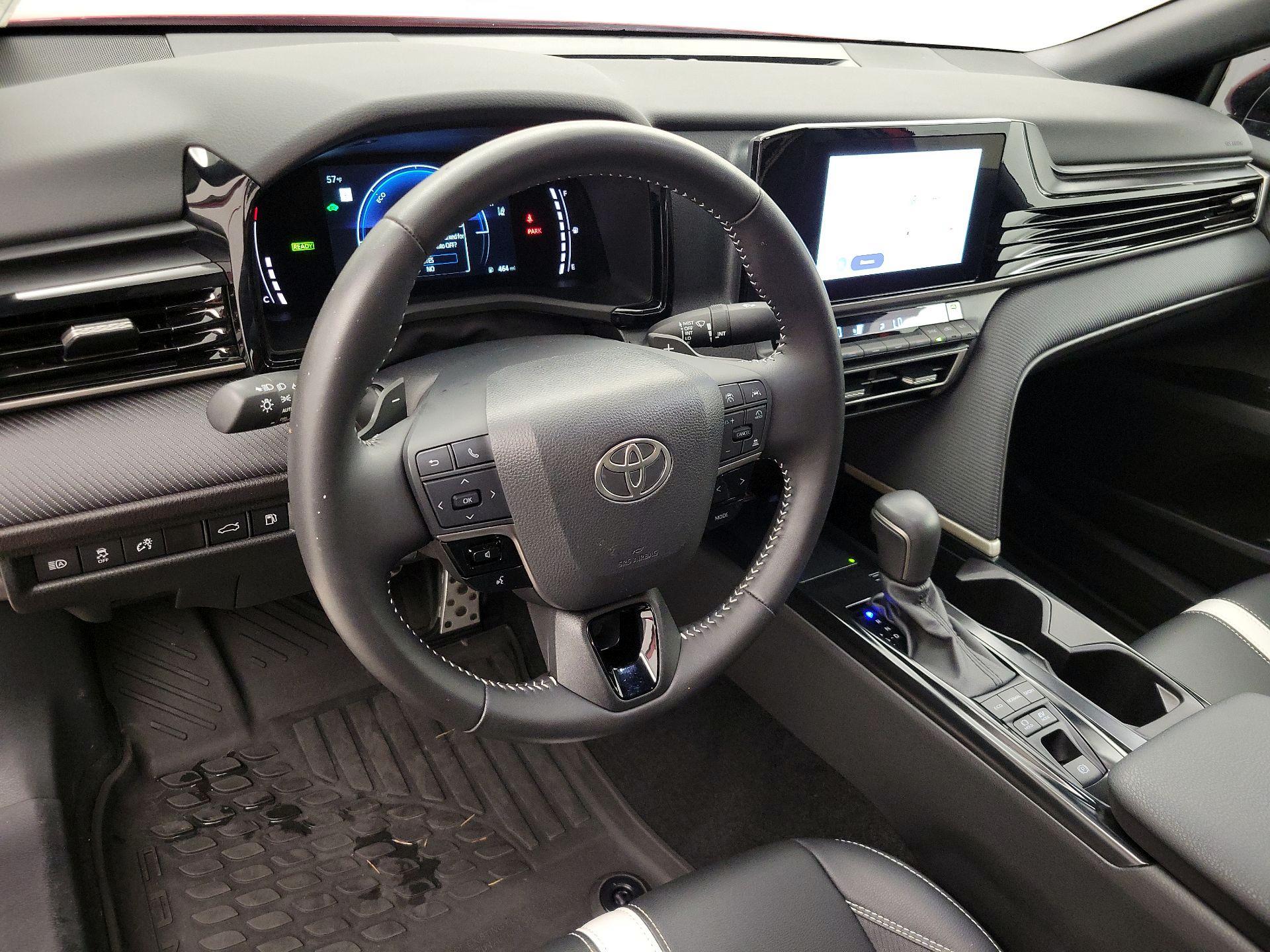Thumbnail: 2025 Toyota Camry - 9