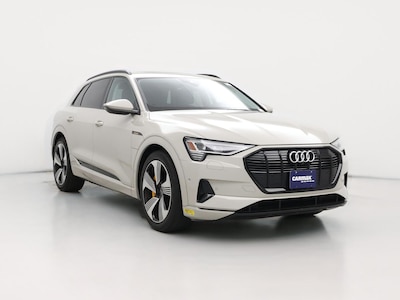 2022 Audi e-tron Premium Plus