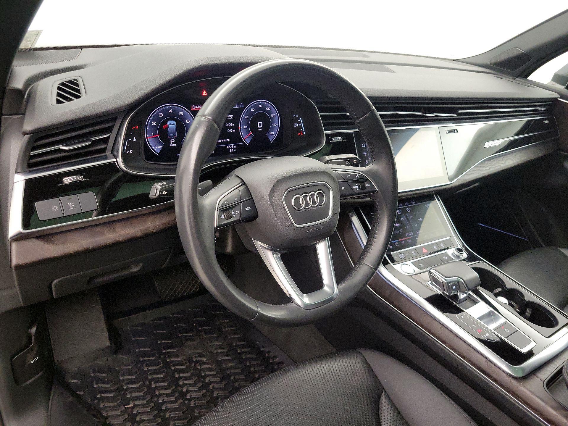 Thumbnail: 2020 Audi Q7 - 9
