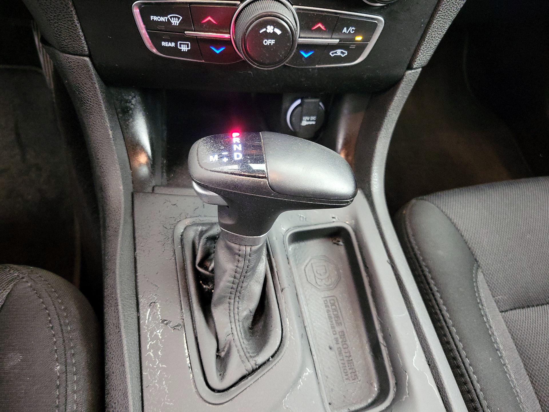 Thumbnail: 2016 Dodge Charger - 16