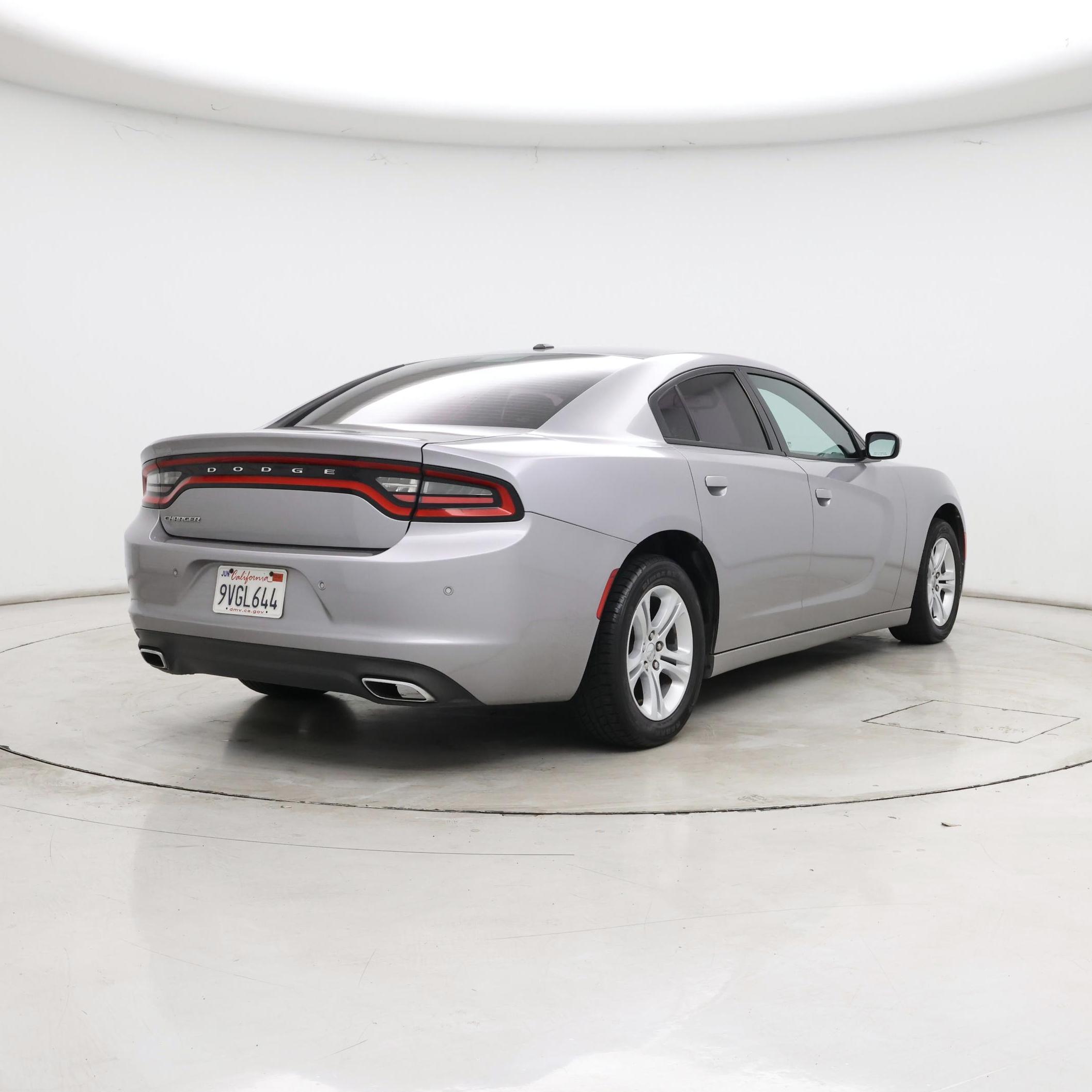 Thumbnail: 2016 Dodge Charger - 8