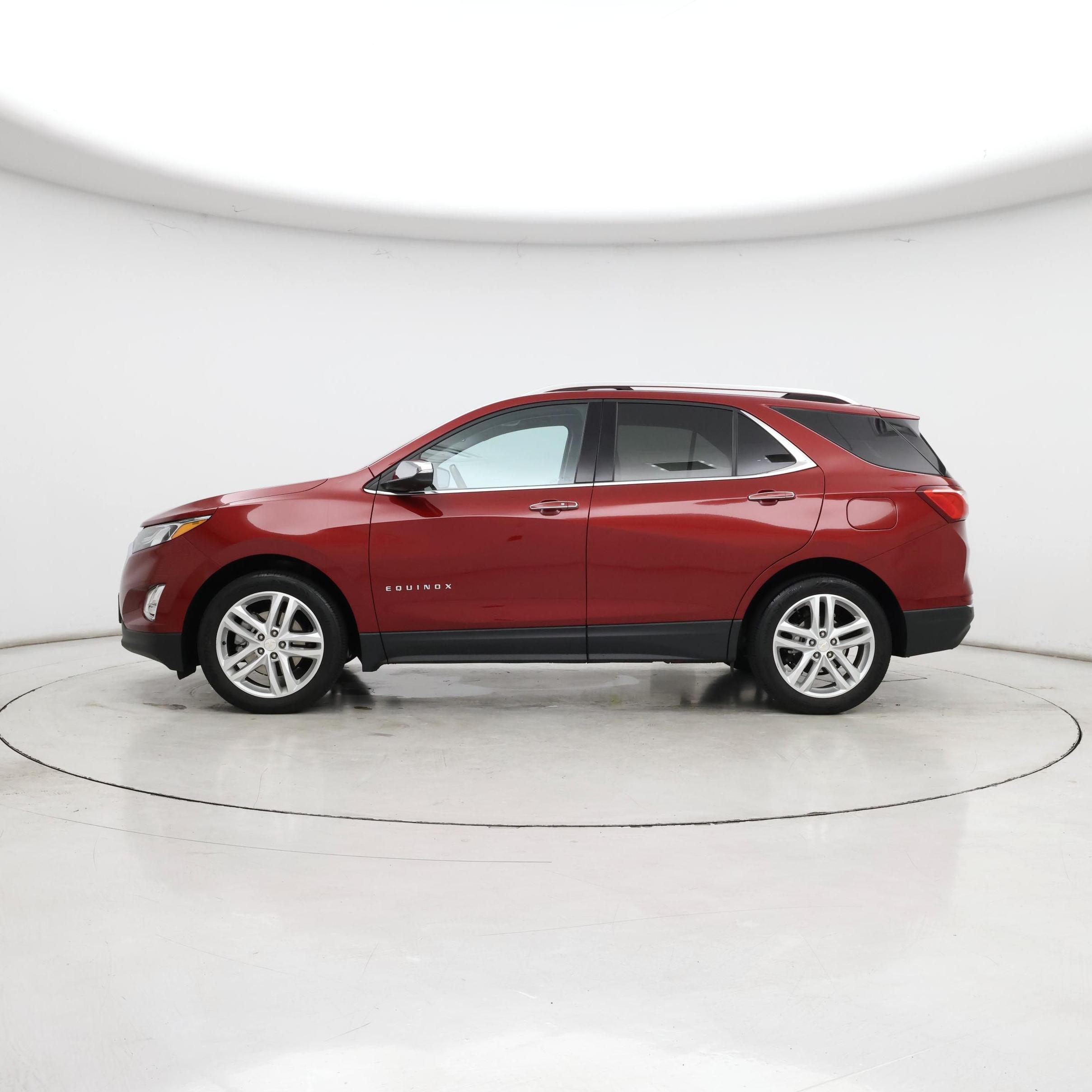 Thumbnail: 2020 Chevrolet Equinox - 3